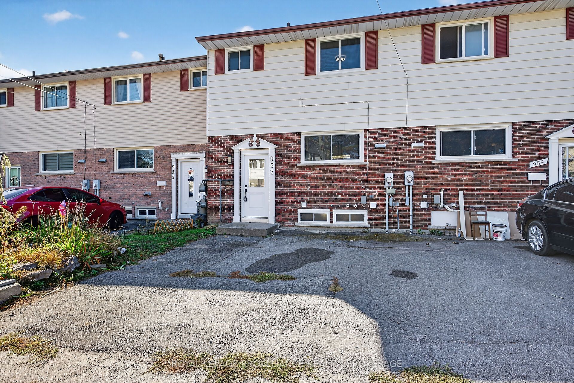 957 Oakview Avenue, Kingston, ON K7M 6W9 photo 3