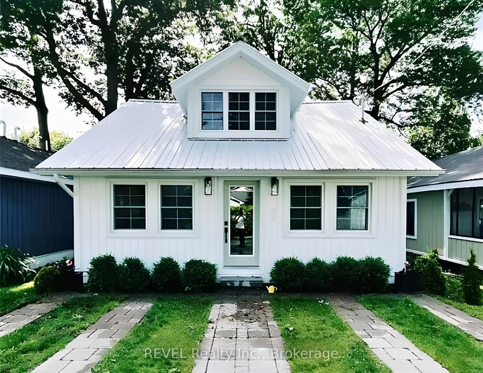 399 Elmwood Avenue, Fort Erie, ON L0S 1B0