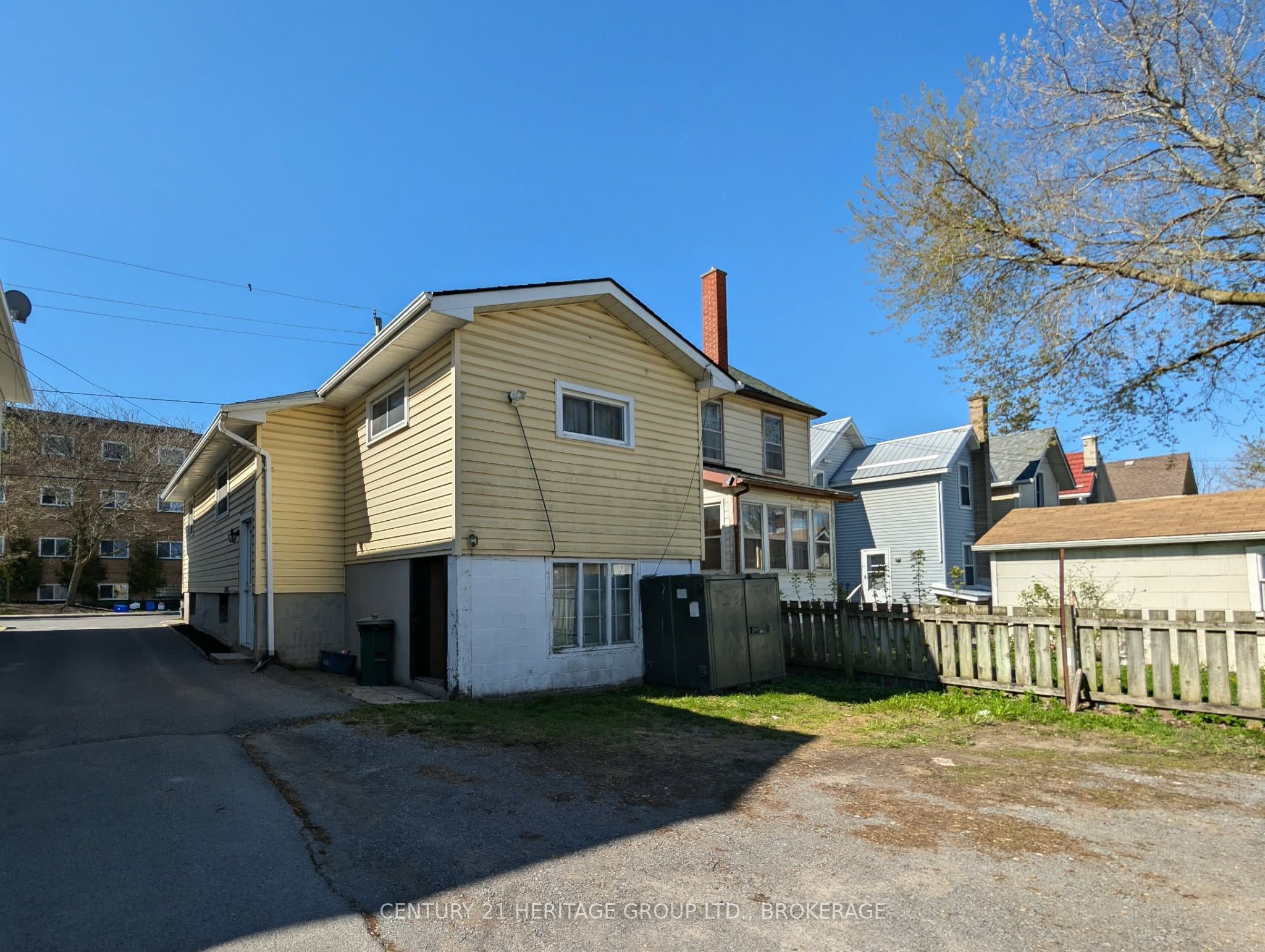 149 Pine Street, Kingston, ON K7K 1W9 photo 3