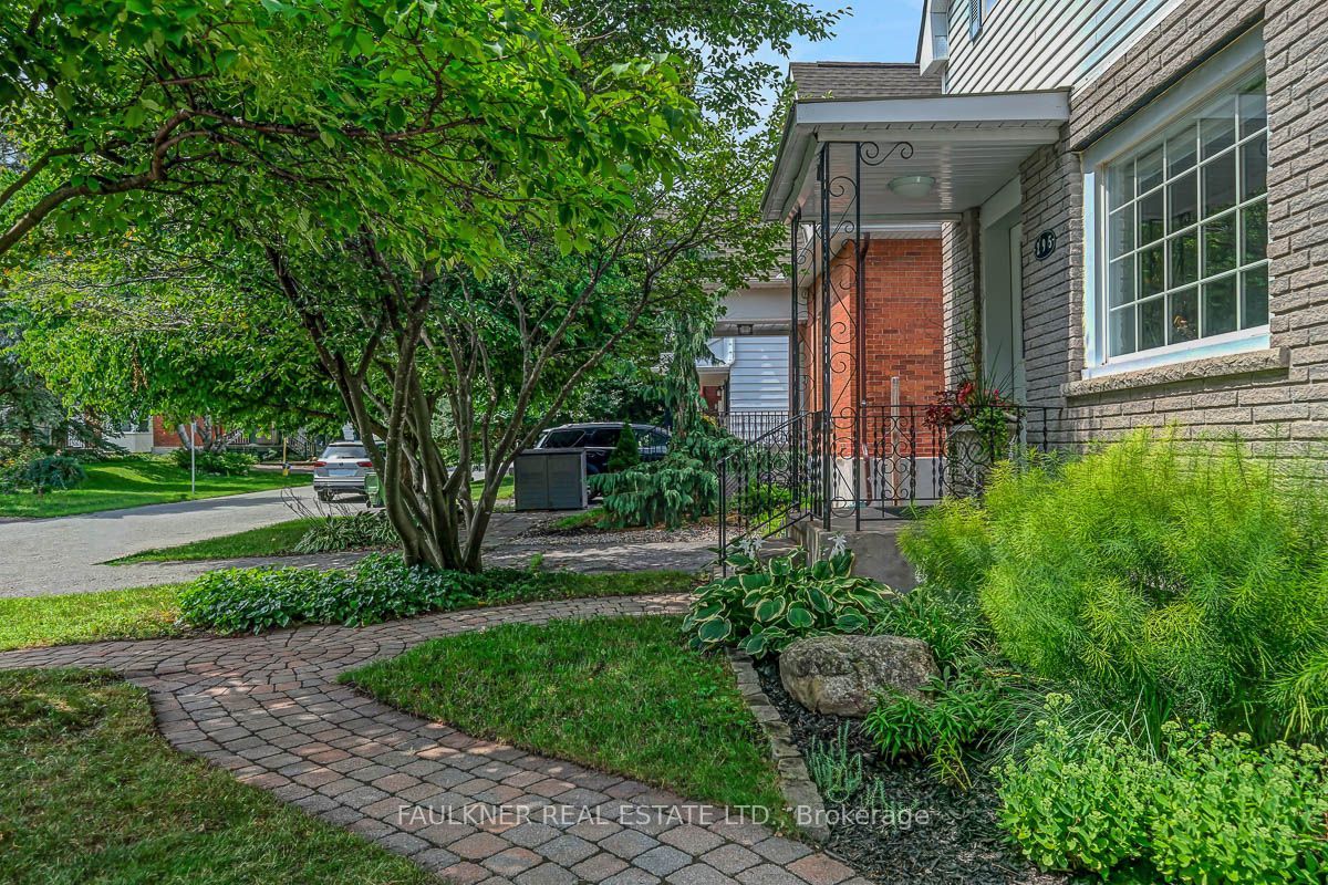 295 Duncairn Avenue, Westboro - Hampton Park, ON K1Z 7H1 photo 3