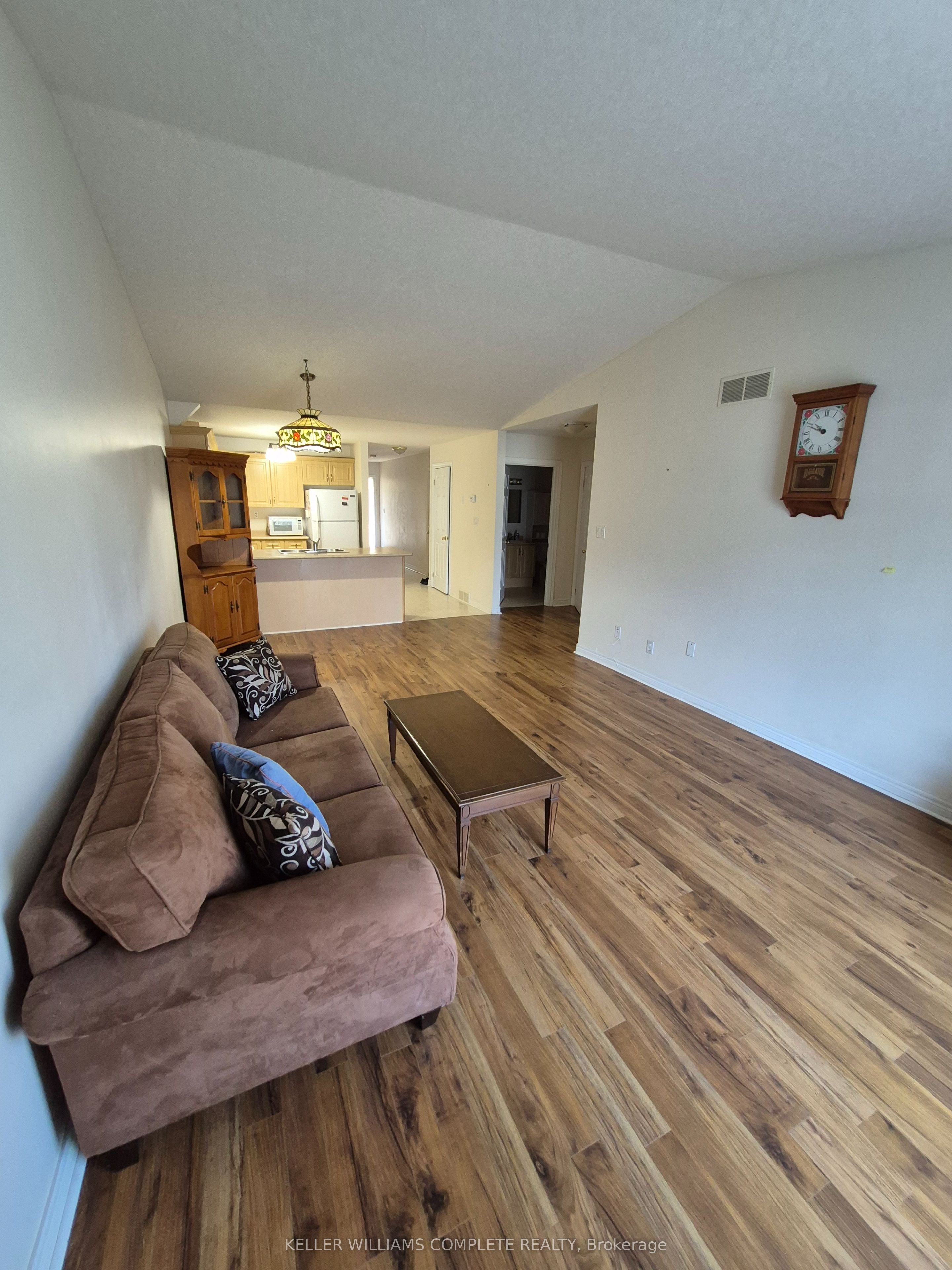 162 FIRST Street 10, Welland, ON L3B 4S2 photo 4