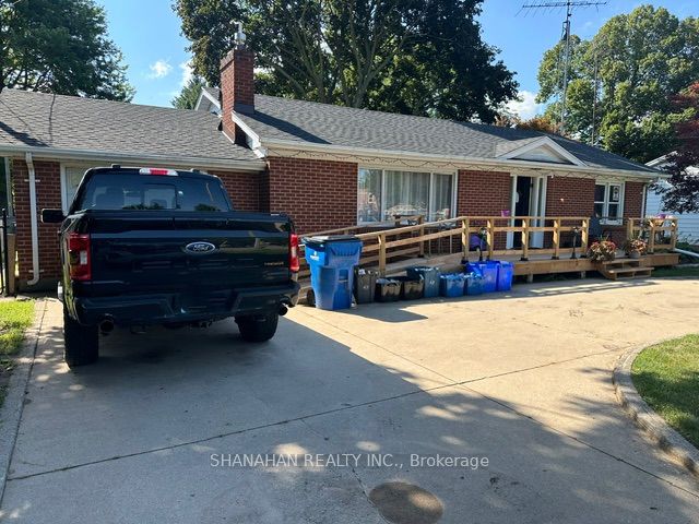 133 Main Street E, Chatham-Kent, ON N0P 2C0 photo 4
