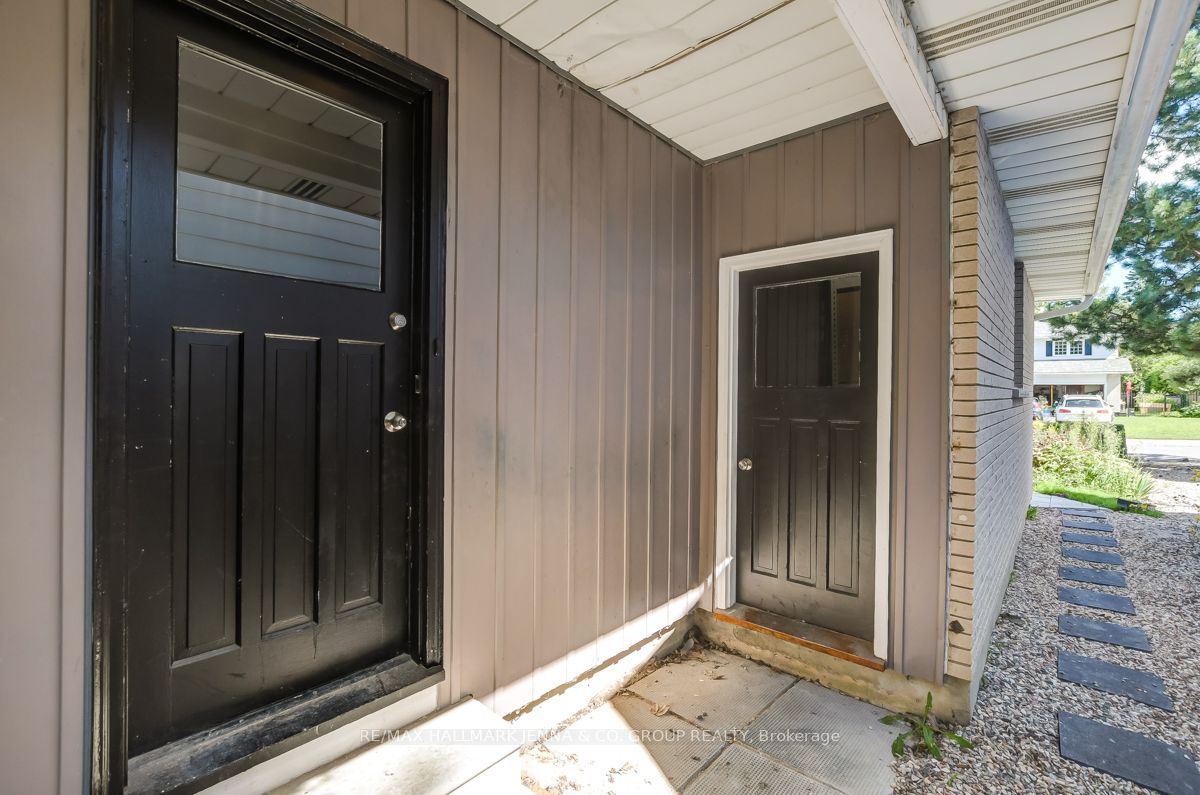 21 B St Remy Drive, Barrhaven, ON K2J 1A7 photo 5