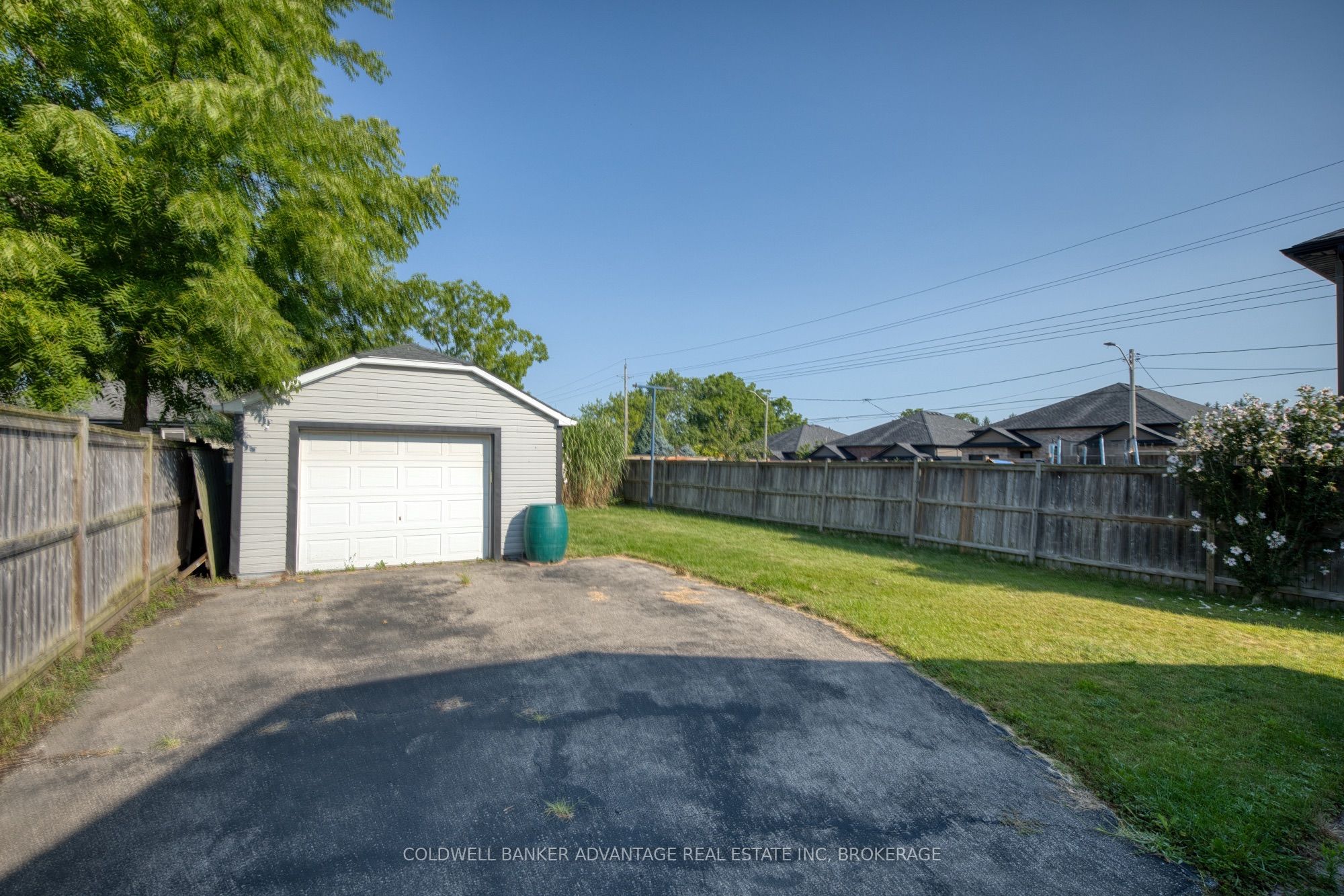 205 Ross Street, Welland, ON L3B 2N4 photo 5