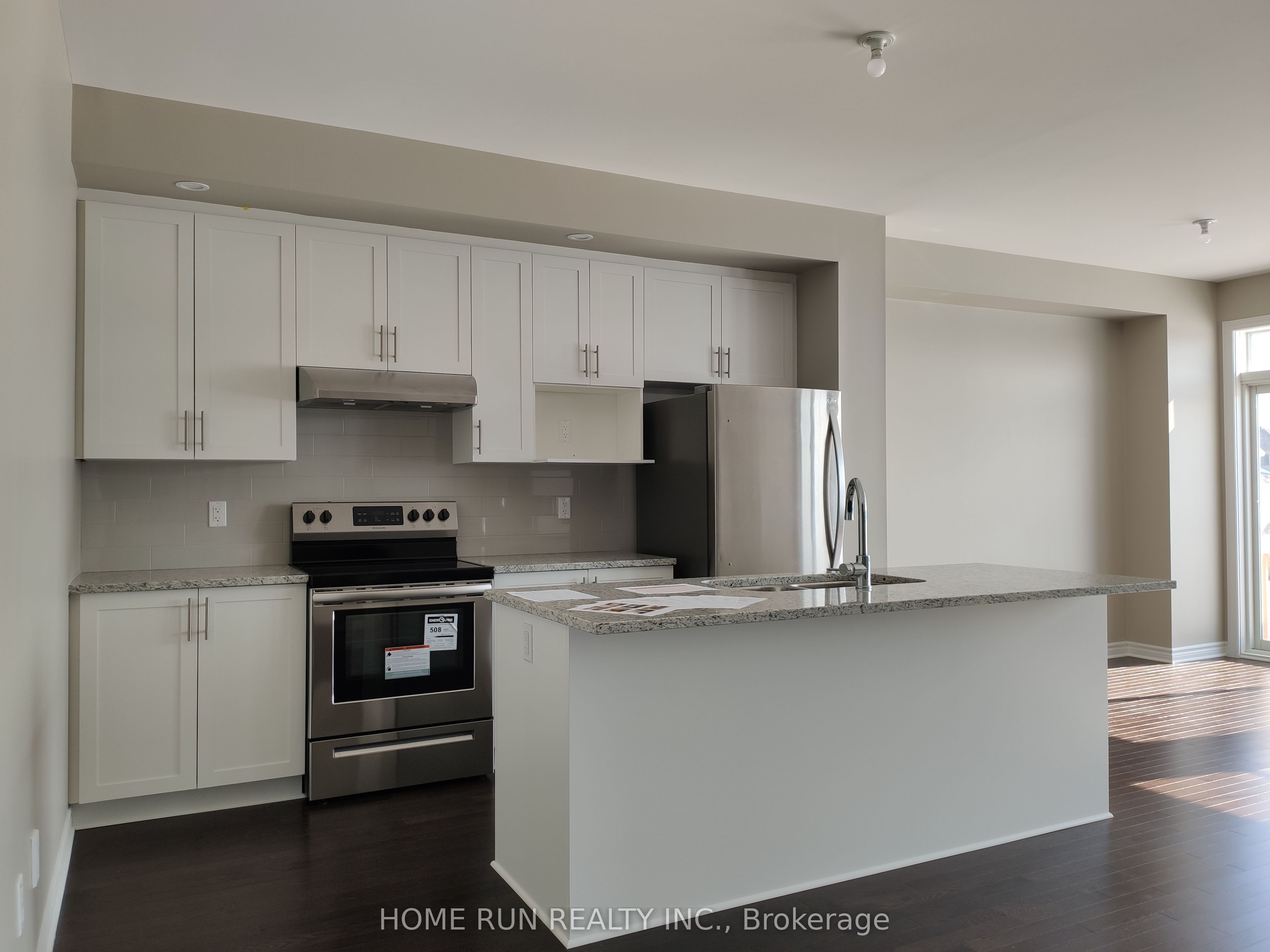 818 Clapham Terrace, Stittsville - Munster - Richmond, ON K2S 2N8 photo 5