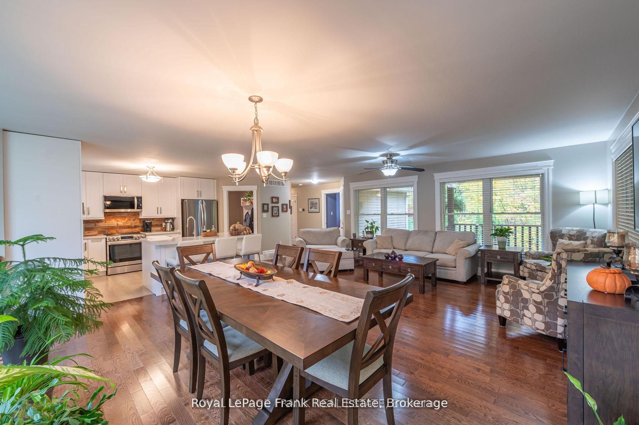 25 Lakeland Avenue, Trent Lakes, ON K0L 1J0 photo 4