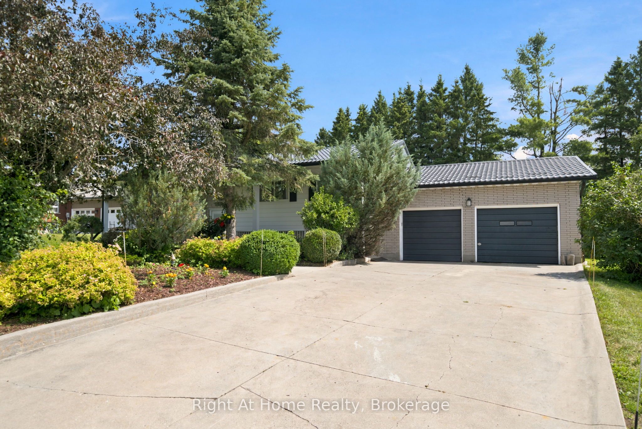 659 Foley Road, Selwyn, ON K0L 1T0 photo 3