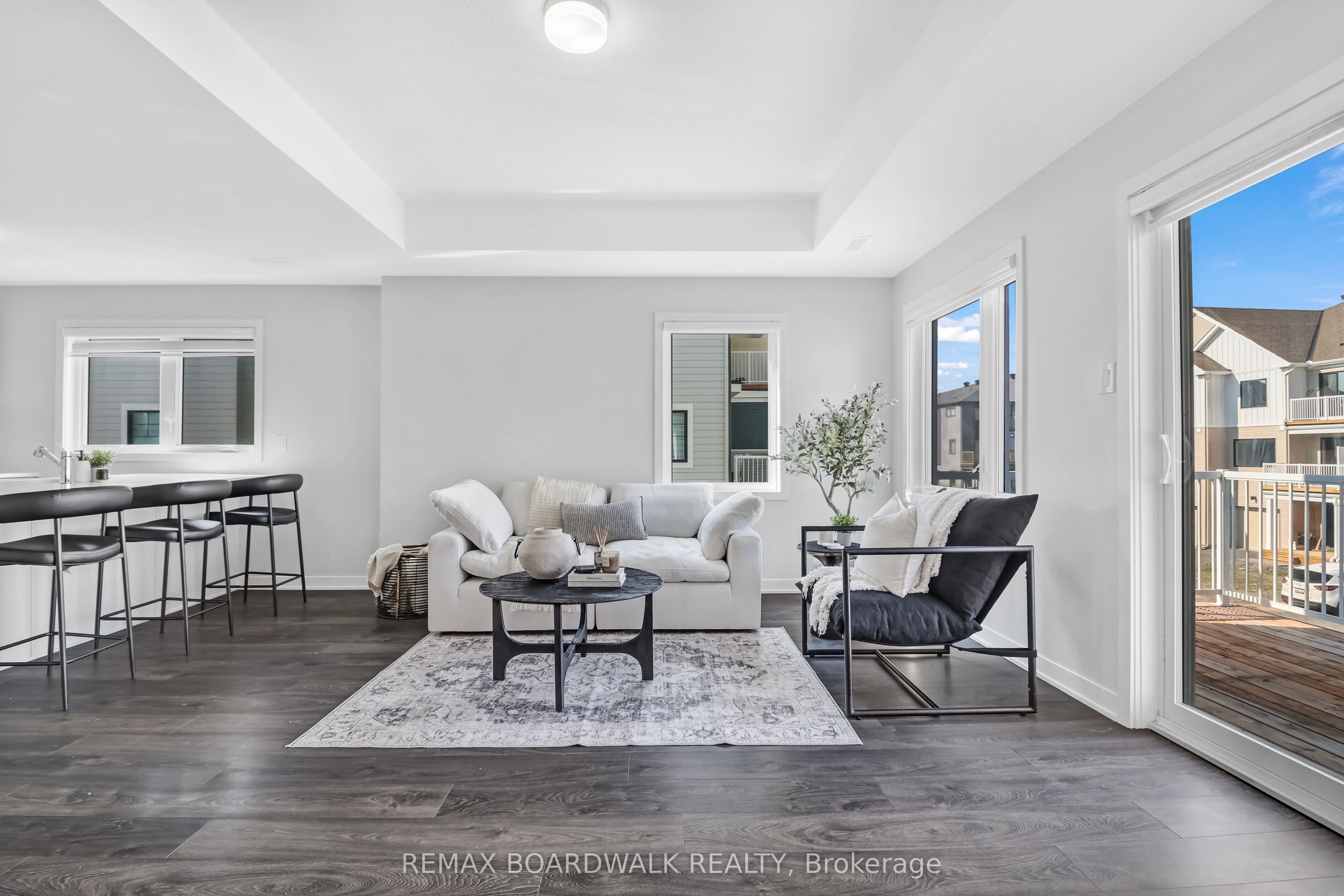 210 Verulam Street, Barrhaven, ON K2J 7J5 photo 3