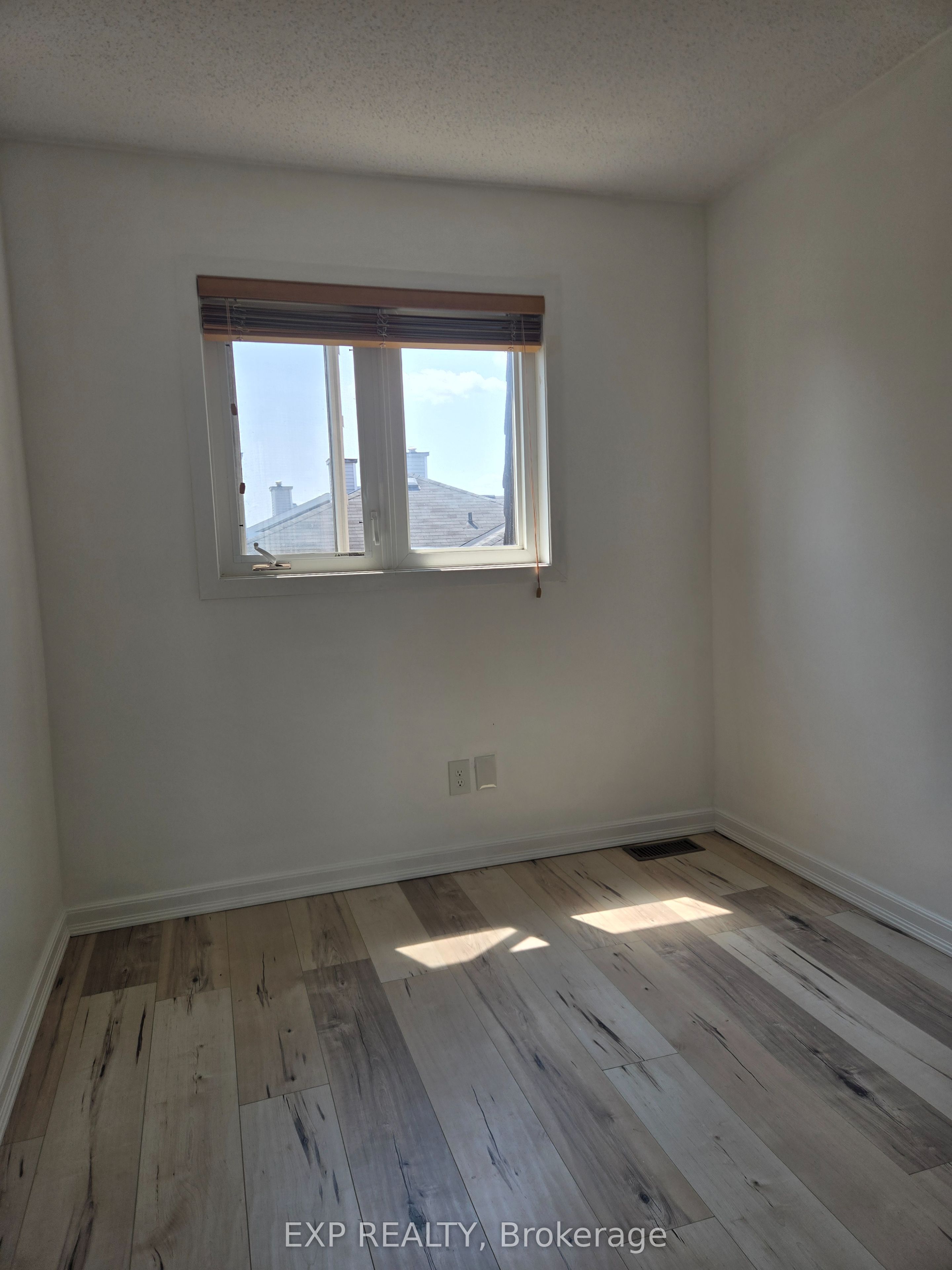 90 Lightfoot Place 75, Kanata, ON K2L 3L8 photo 3