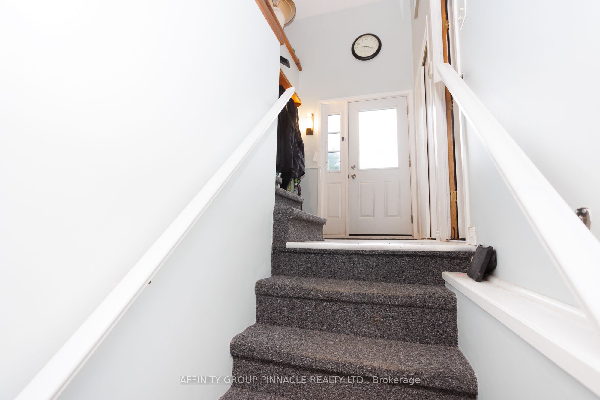 7 Hawk Street, Kawartha Lakes, ON K0M 2T0 photo 4