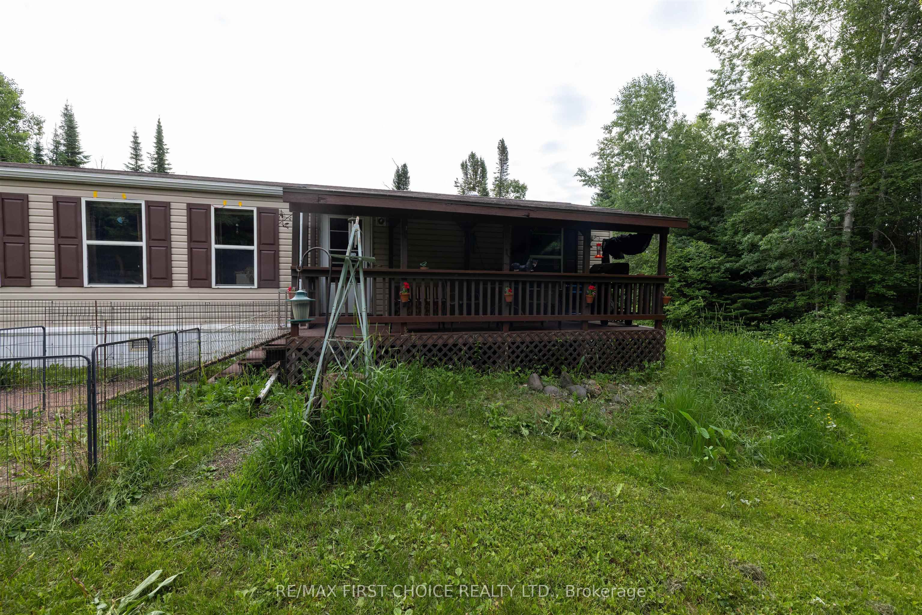 200 Captain Road, Thunder Bay Remote Area, ON P0T 1K0 photo 3