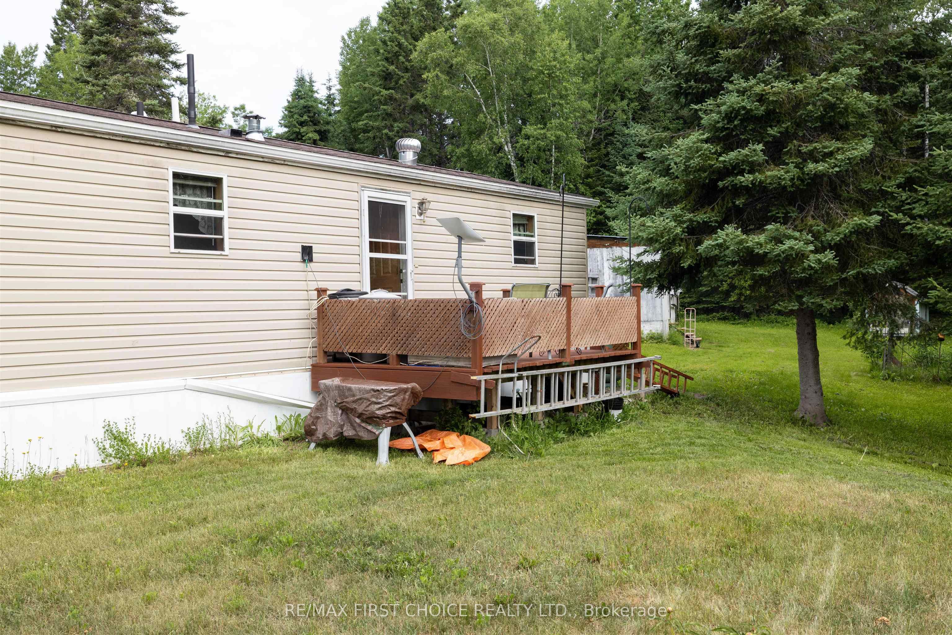 200 Captain Road, Thunder Bay Remote Area, ON P0T 1K0 photo 4