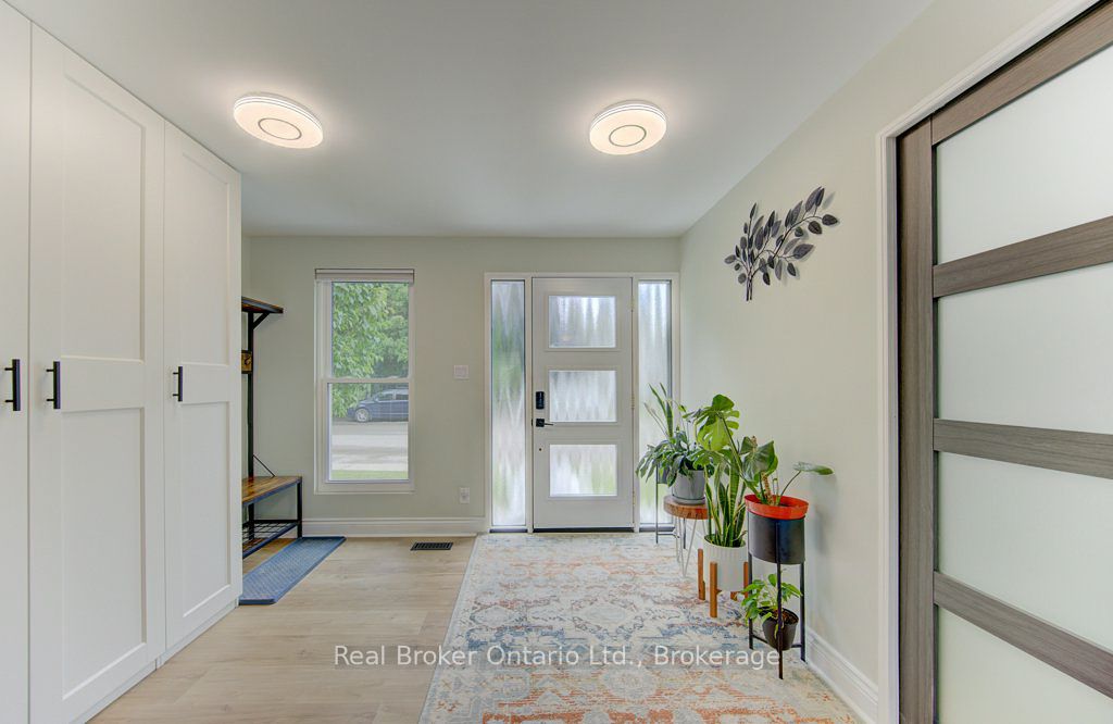 17 Amelia Street, Brant, ON N3L 1Z4 photo 4