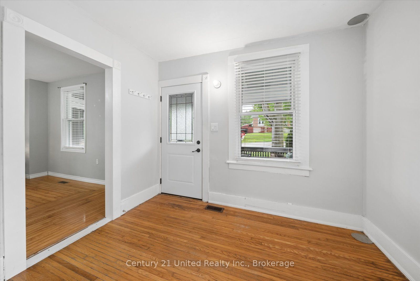 270 Rogers Street, Peterborough, ON K9H 1W3 photo 4