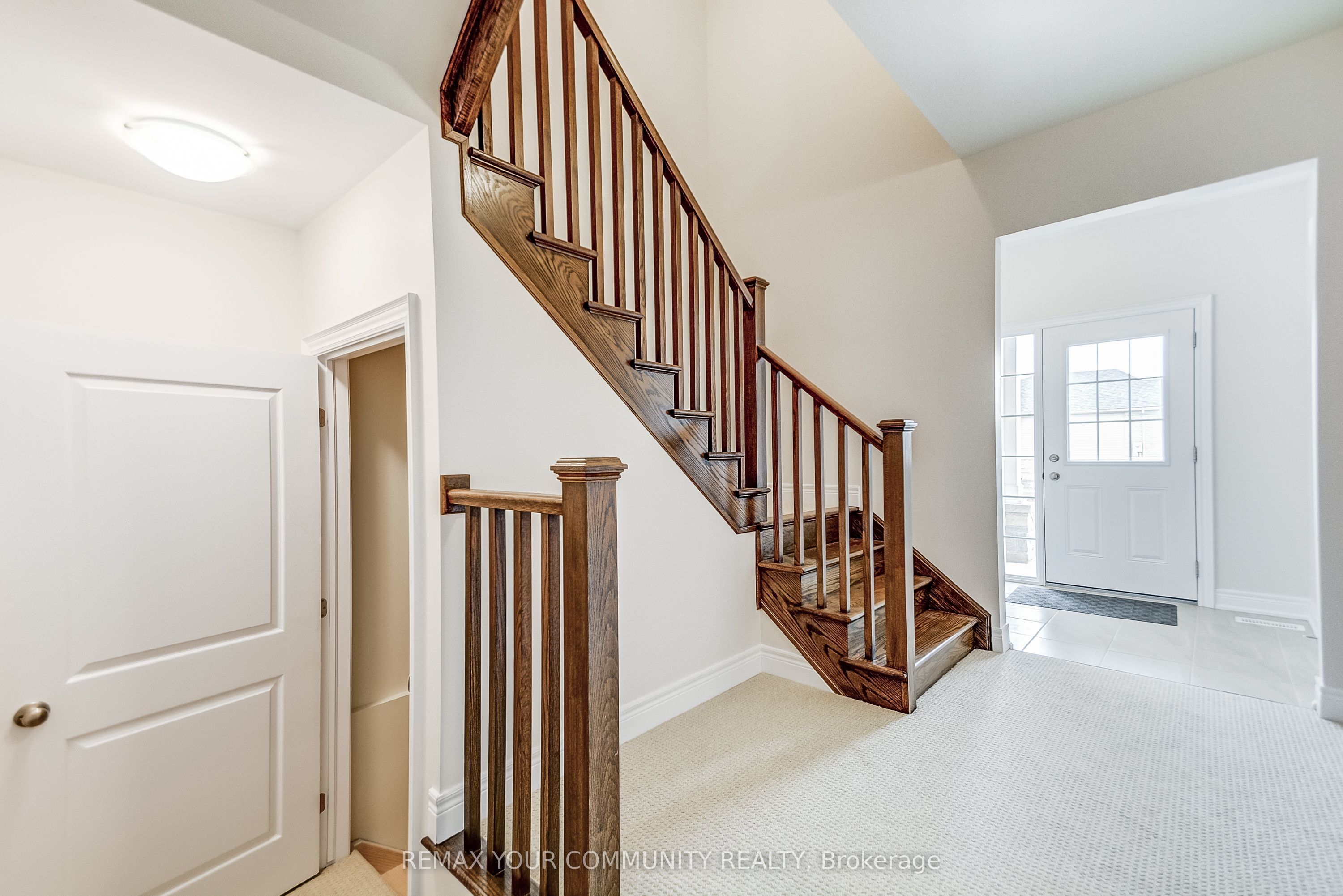 436 Viking Street, Fort Erie, ON L2A 0E3 photo 4