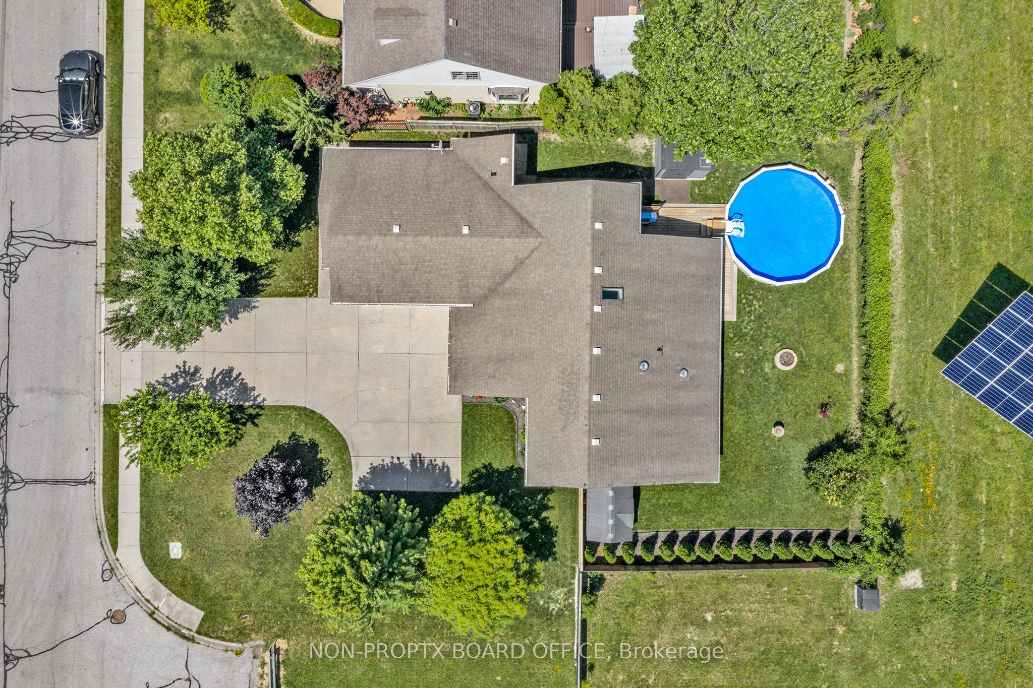 229 St. Peter Street, Lakeshore, ON N8L 0N9 photo 5