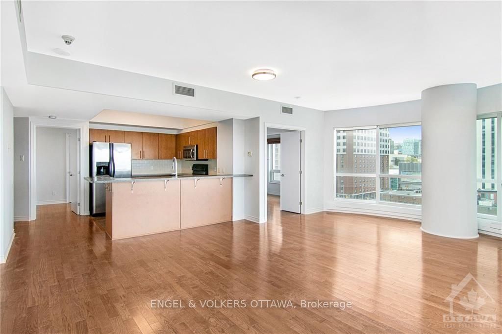 200 Rideau Street 904, Lower Town - Sandy Hill, ON K1N 5Y1 photo 5