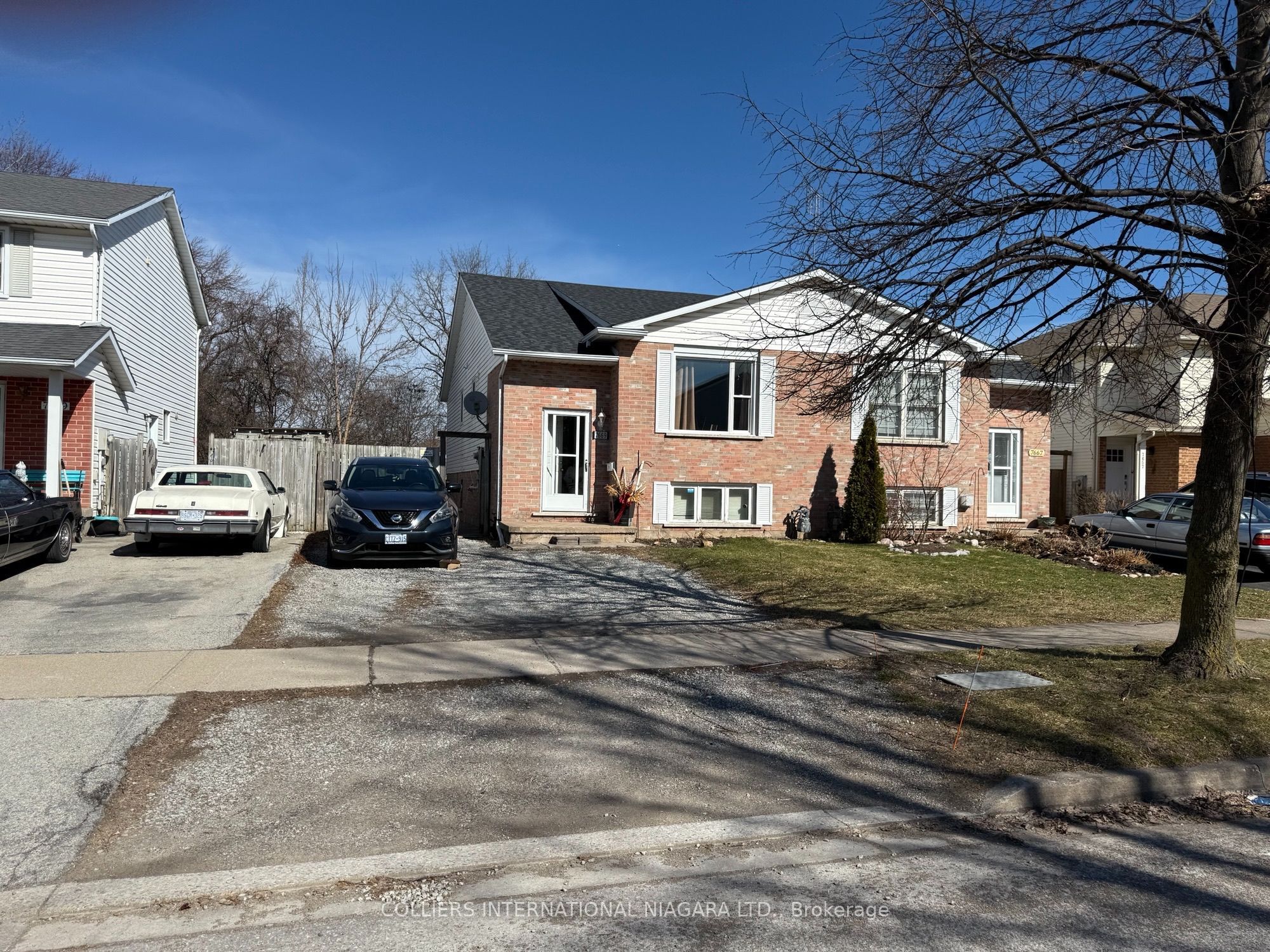 7669 Trackview Street, Niagara Falls, ON L2H 2Z6 photo 2