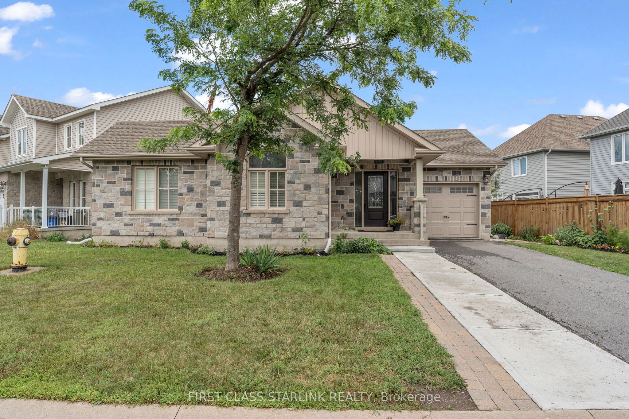 1740 Reginald Bart Drive S, Kingston, ON K7K 7J9
