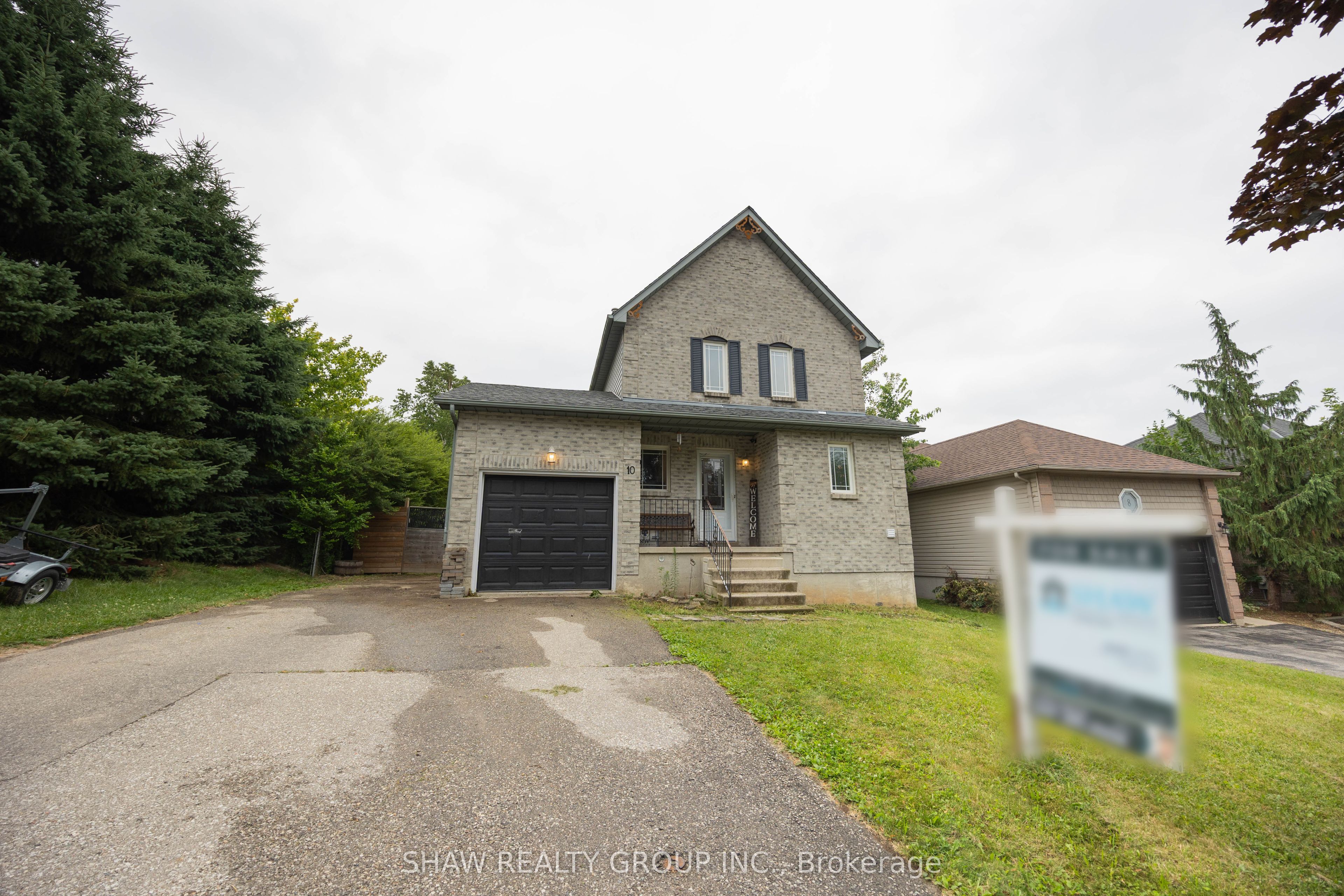 10 Evergreen Court, Brantford, ON N3T 5J6 photo 2