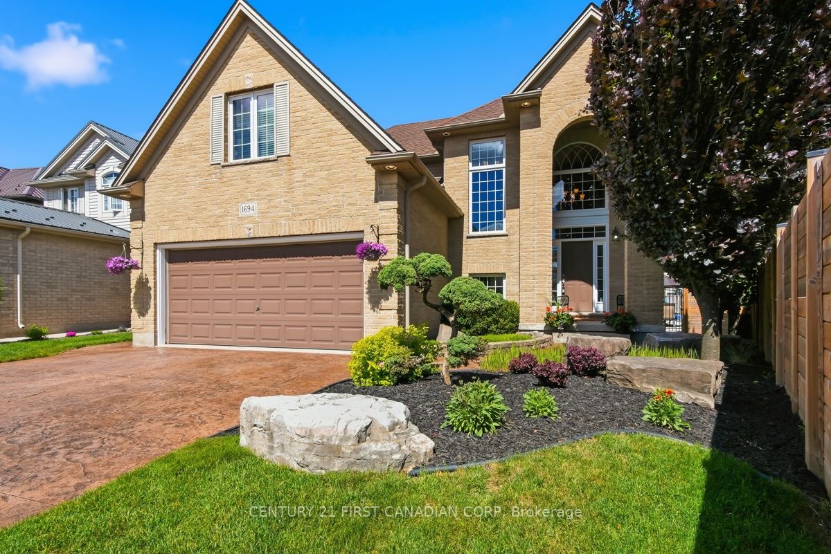 1694 Green Gables Road, London South, ON N6M 0A3 photo 2