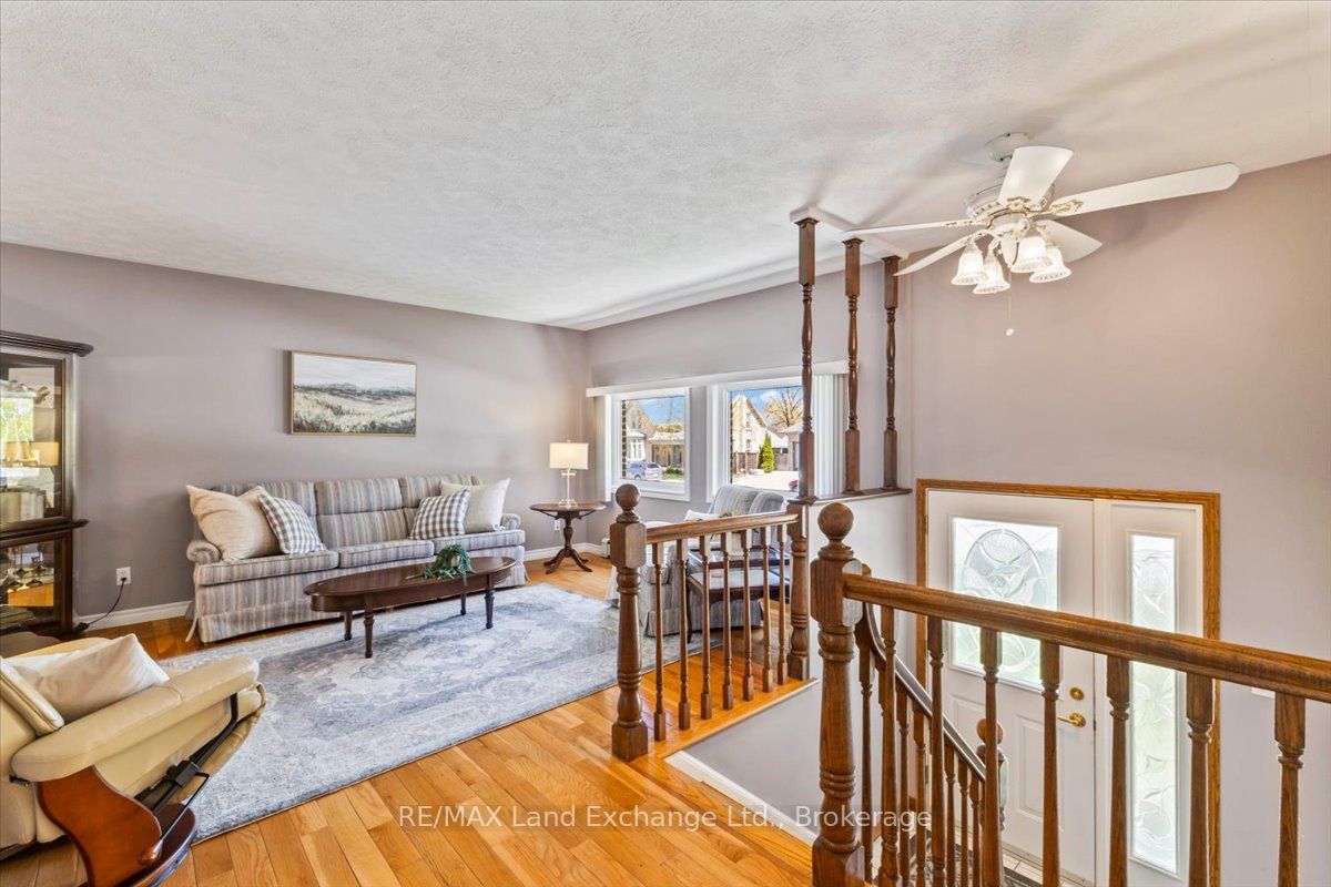 542 Green Street, Saugeen Shores, ON N0H 2C0 photo 5