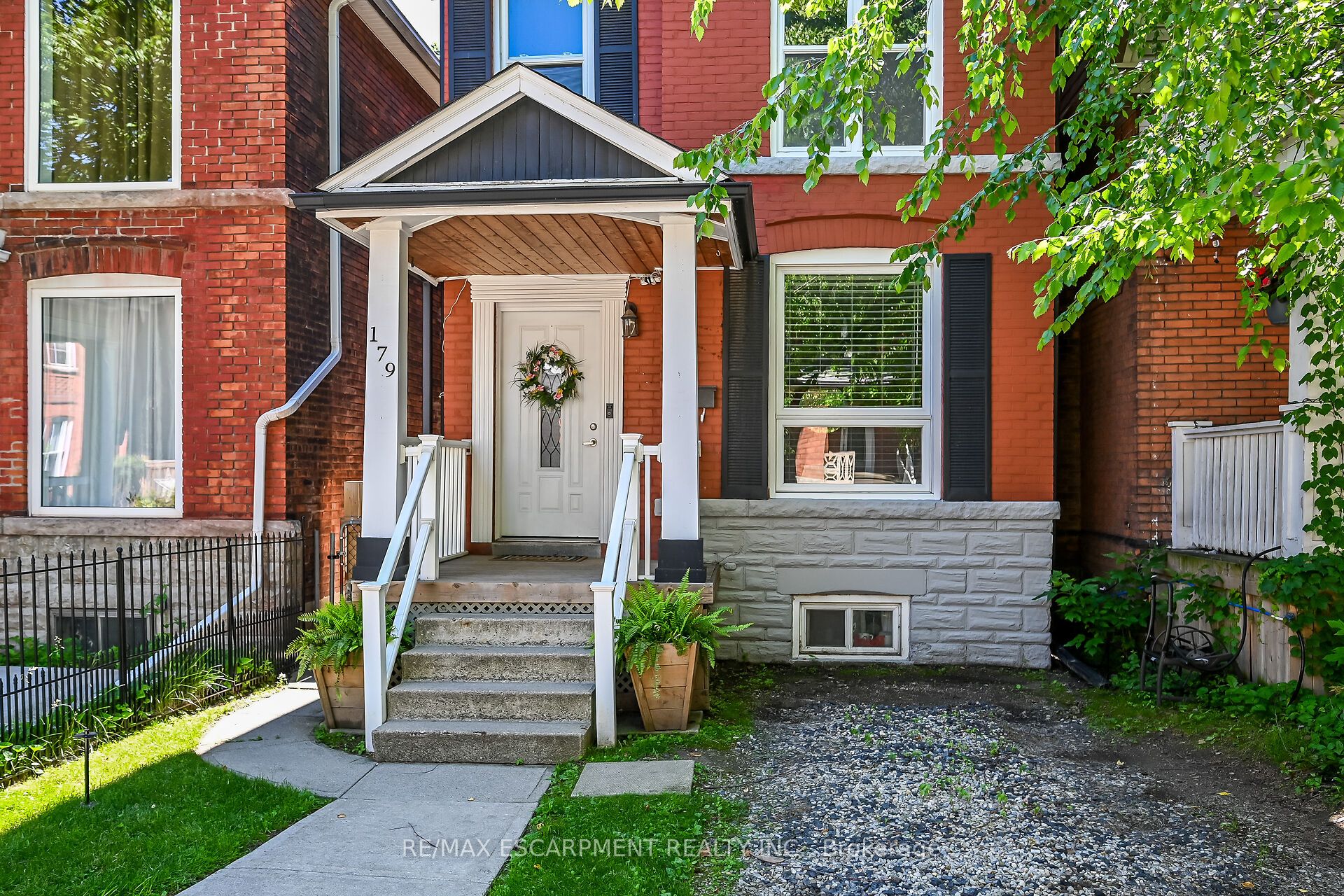 179 Burris Street, Hamilton, ON L8M 2J7 photo 3