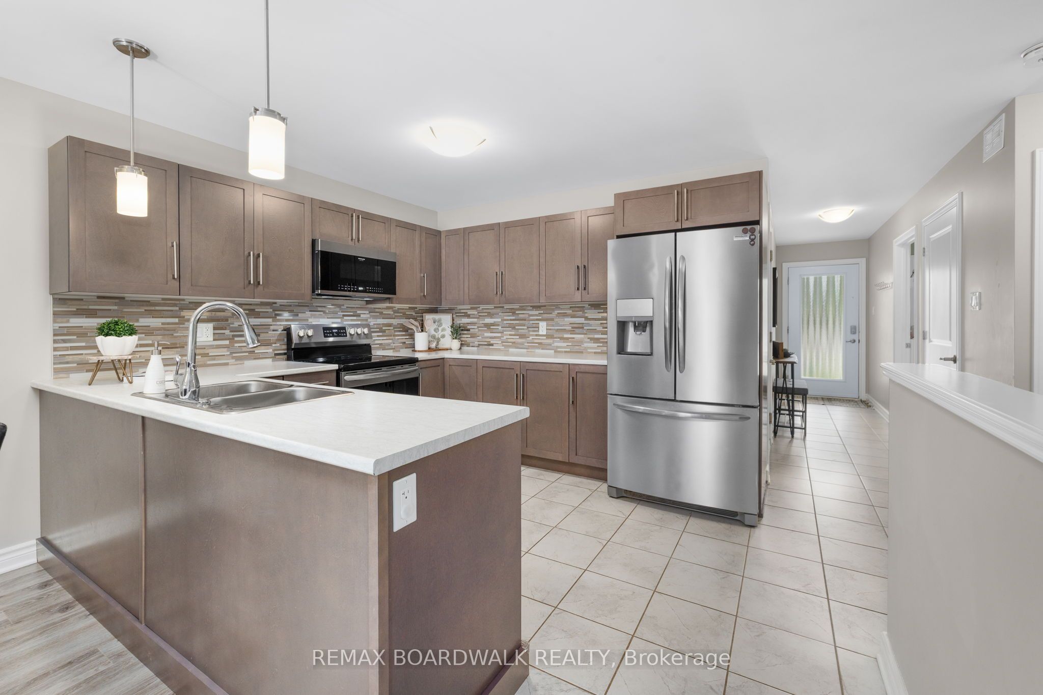 923 Leishman Drive, Mississippi Mills, ON K0A 1A0 photo 3