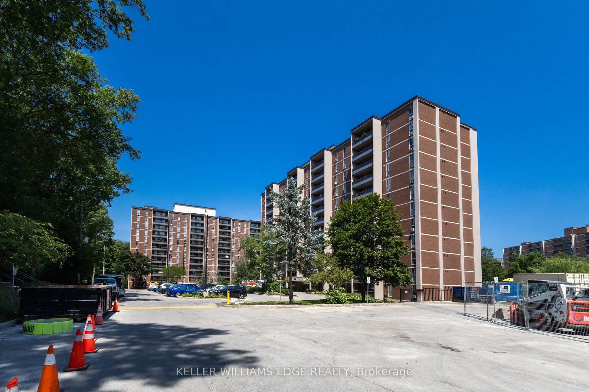 1966 Main Street W 503, Hamilton, ON L8S 1J6