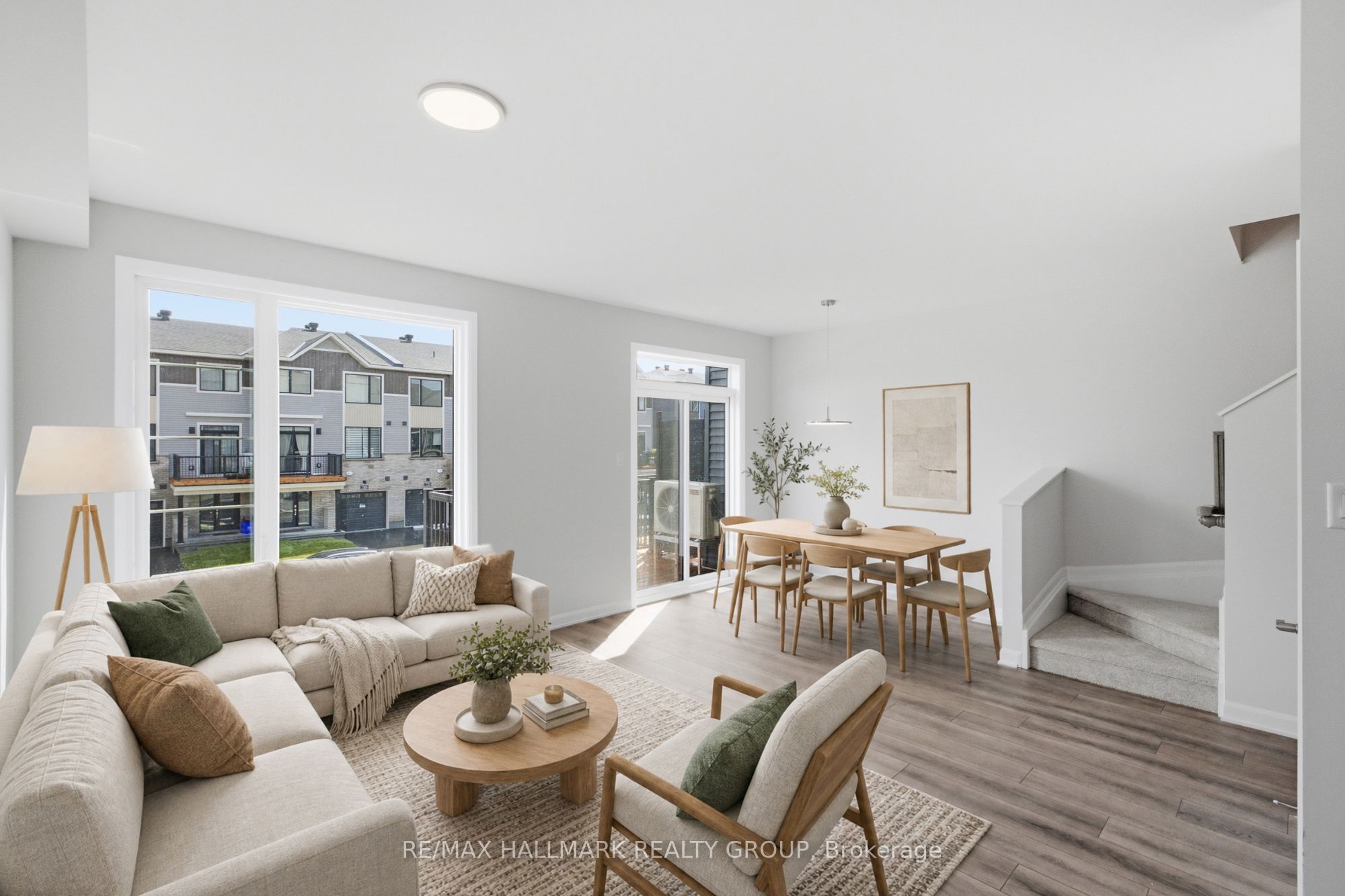 783 Tadpole Crescent, Barrhaven, ON K2J 7M9 photo 4