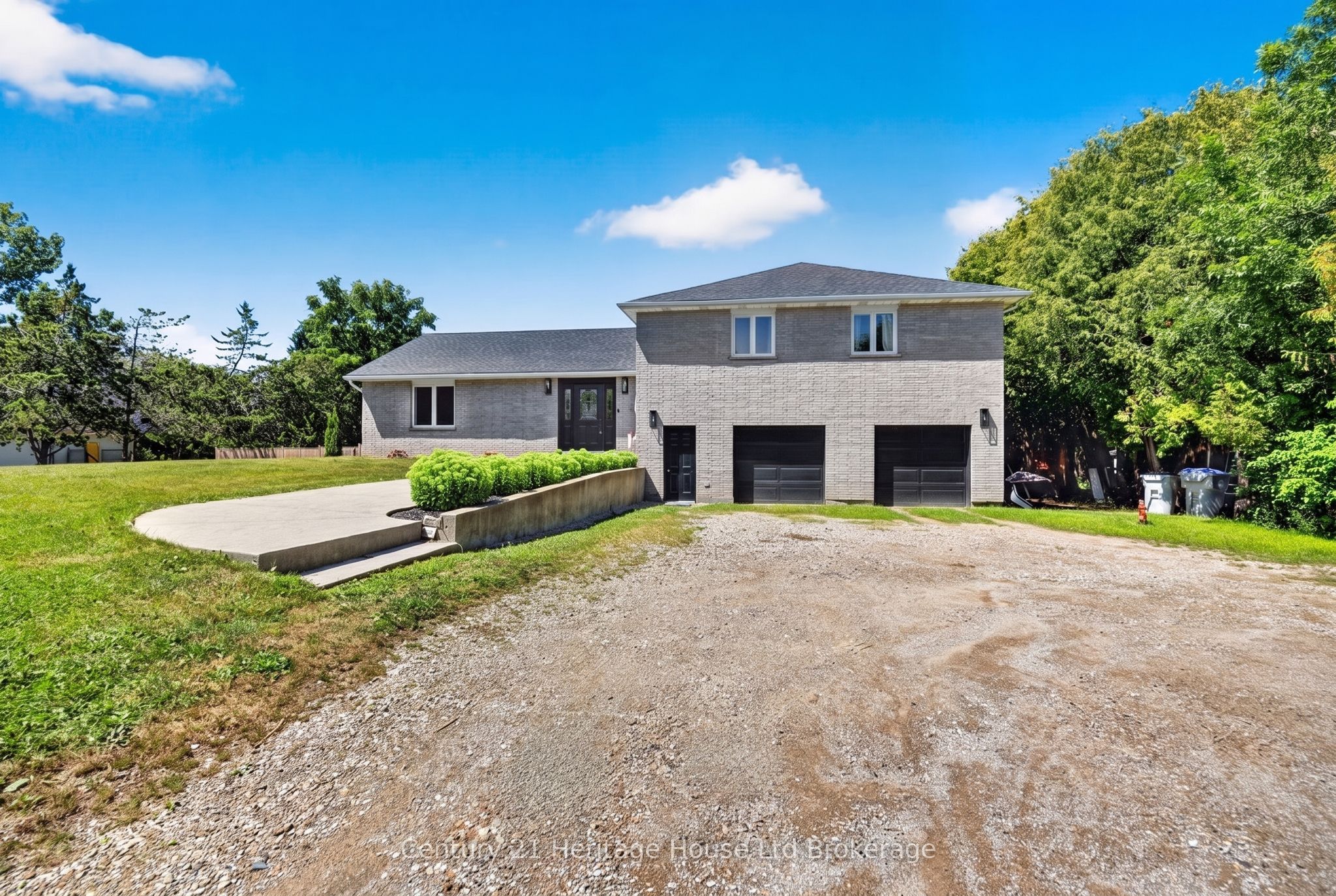 1668 Perth 123 Road, Perth South, ON N4X 1C6 photo 5