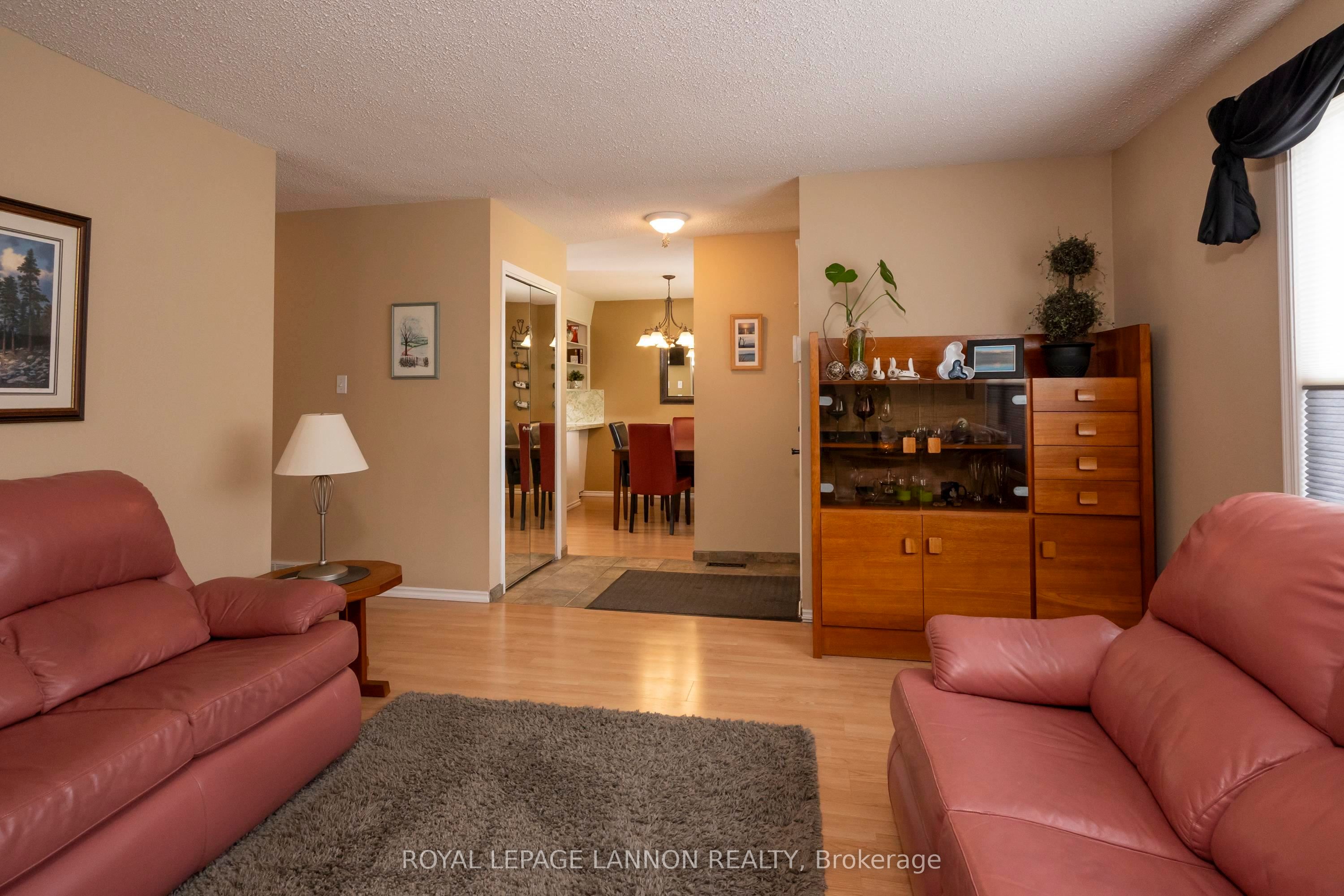 237 Anten St., Thunder Bay, ON P7B 5J5 photo 4