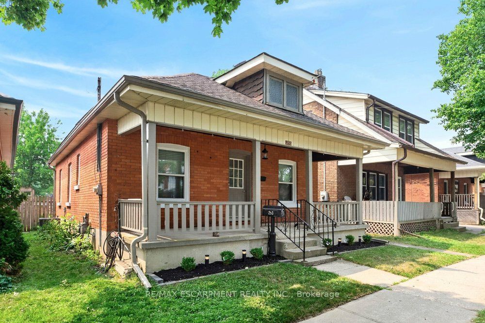 253 Marlborough Street, Brantford, ON N3S 4T4 photo 2