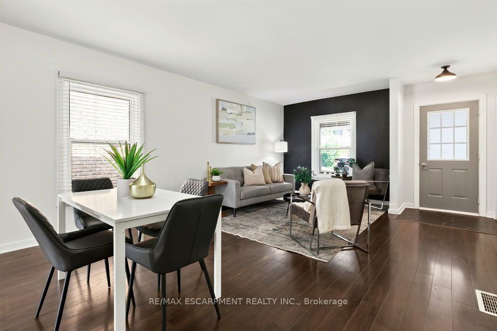 253 Marlborough Street, Brantford, ON N3S 4T4 photo 3