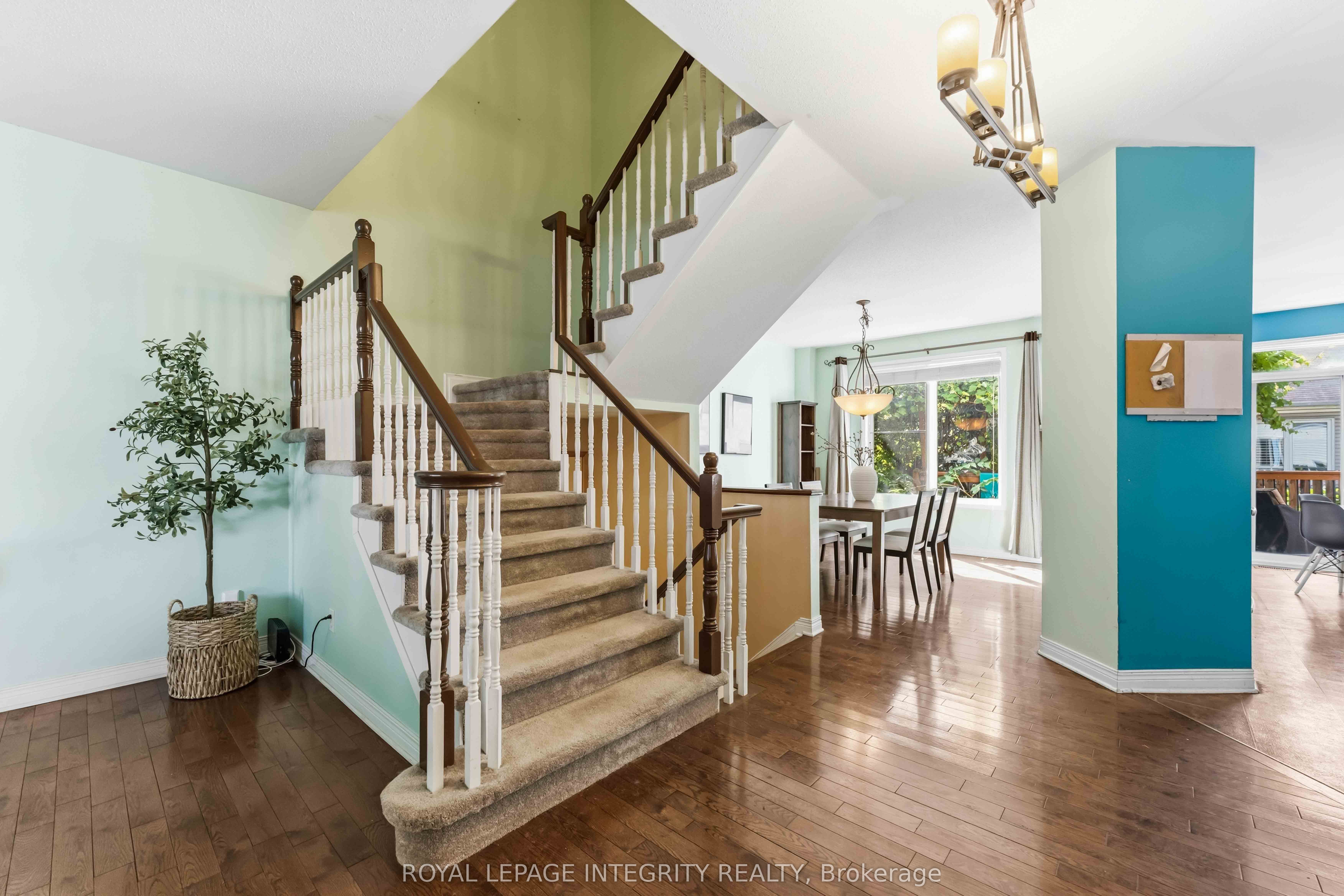 10 Westwinds Place, Barrhaven, ON K2G 6L1 photo 2