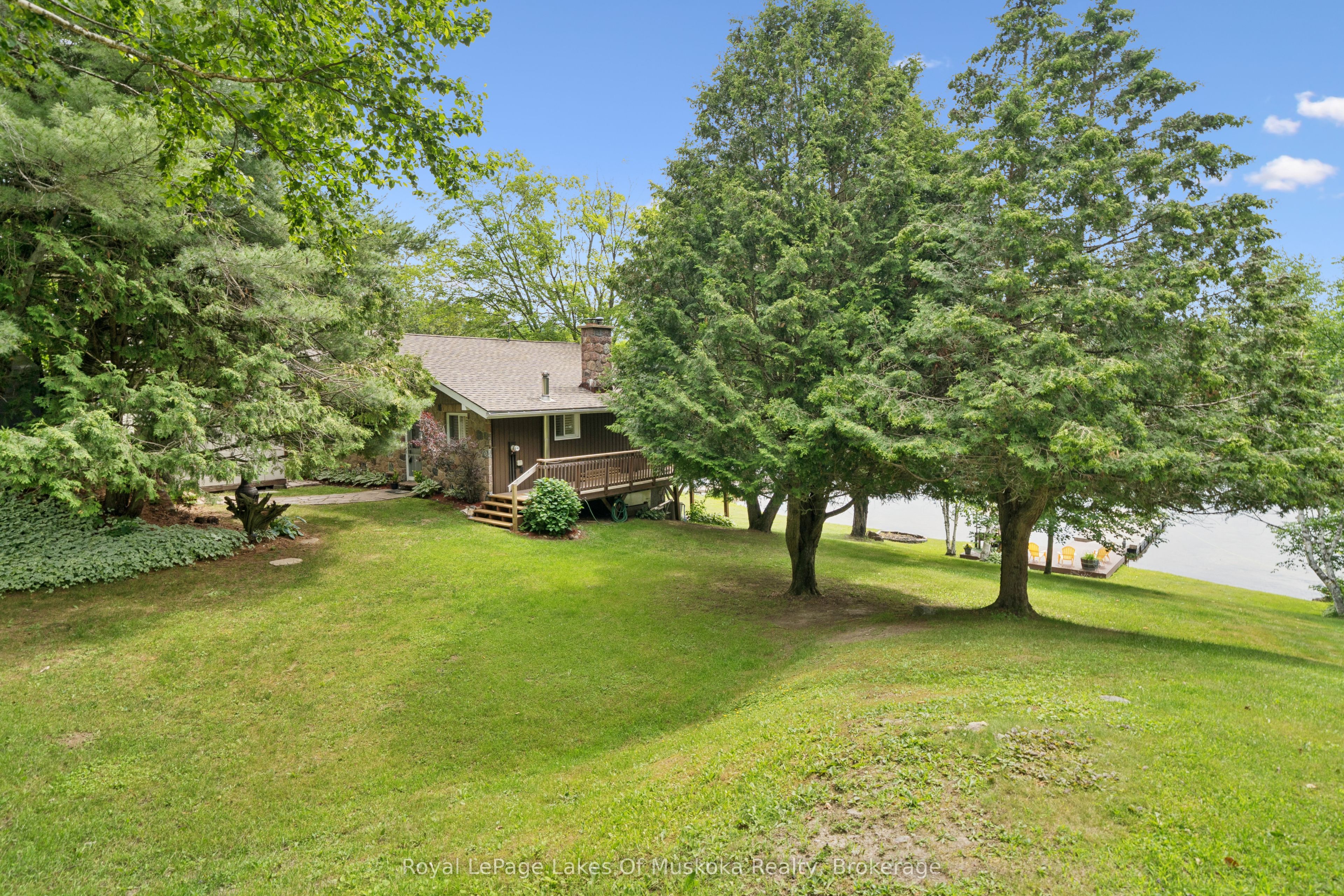 1082 Kawagama Lake Road, Algonquin Highlands, ON P0A 1E0 photo 5