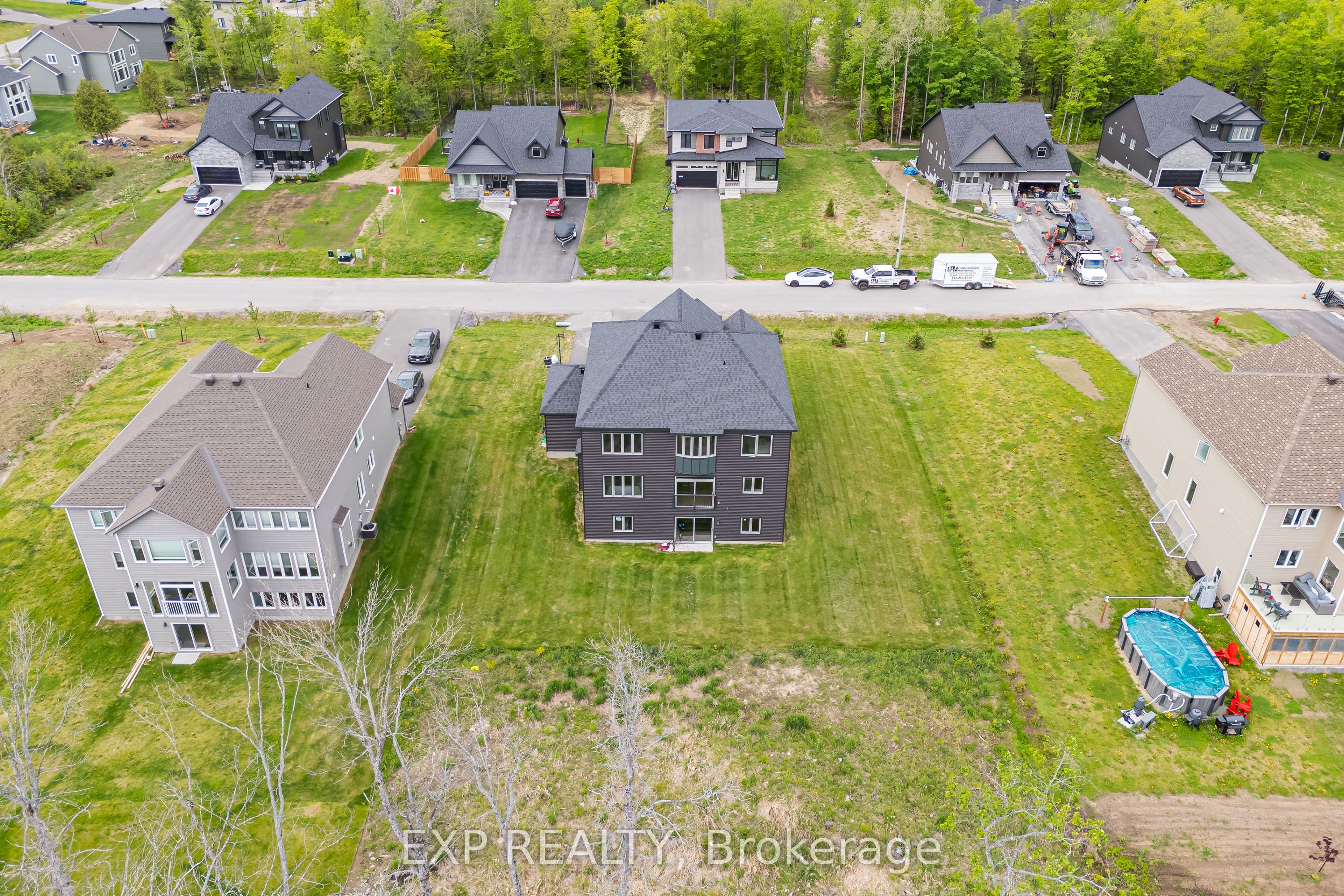 272 Antler Court, Mississippi Mills, ON K0A 1A0 photo 2