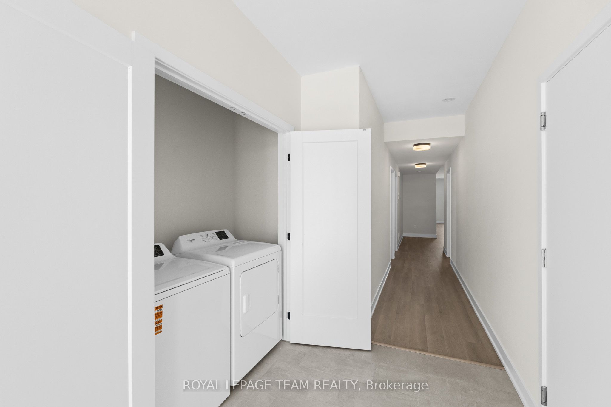 1098 Moore Street 2, Brockville, ON K6V 7N1 photo 3
