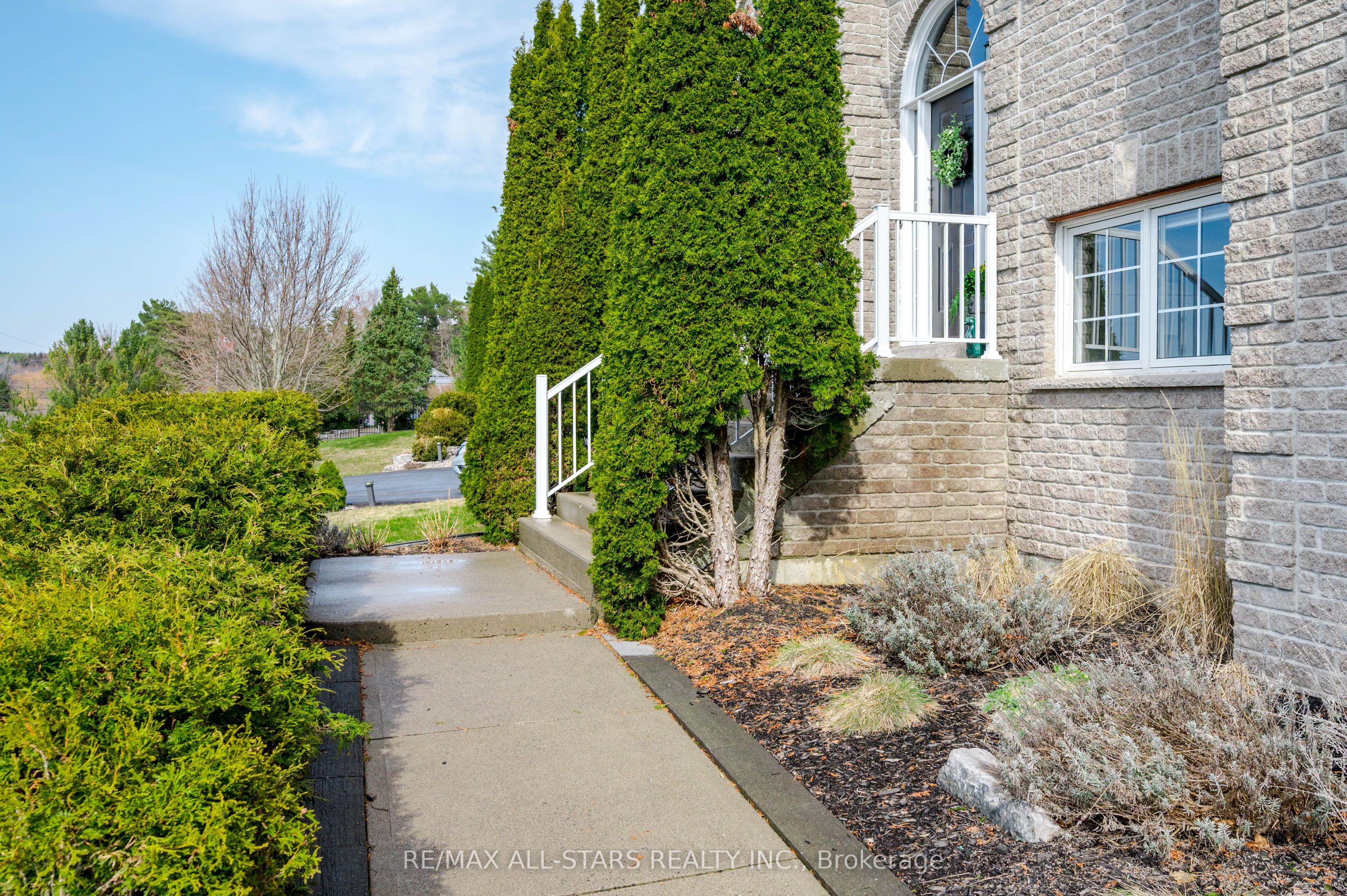47 Meadowland Drive, Hamilton Township, ON K0K 1C0 photo 4