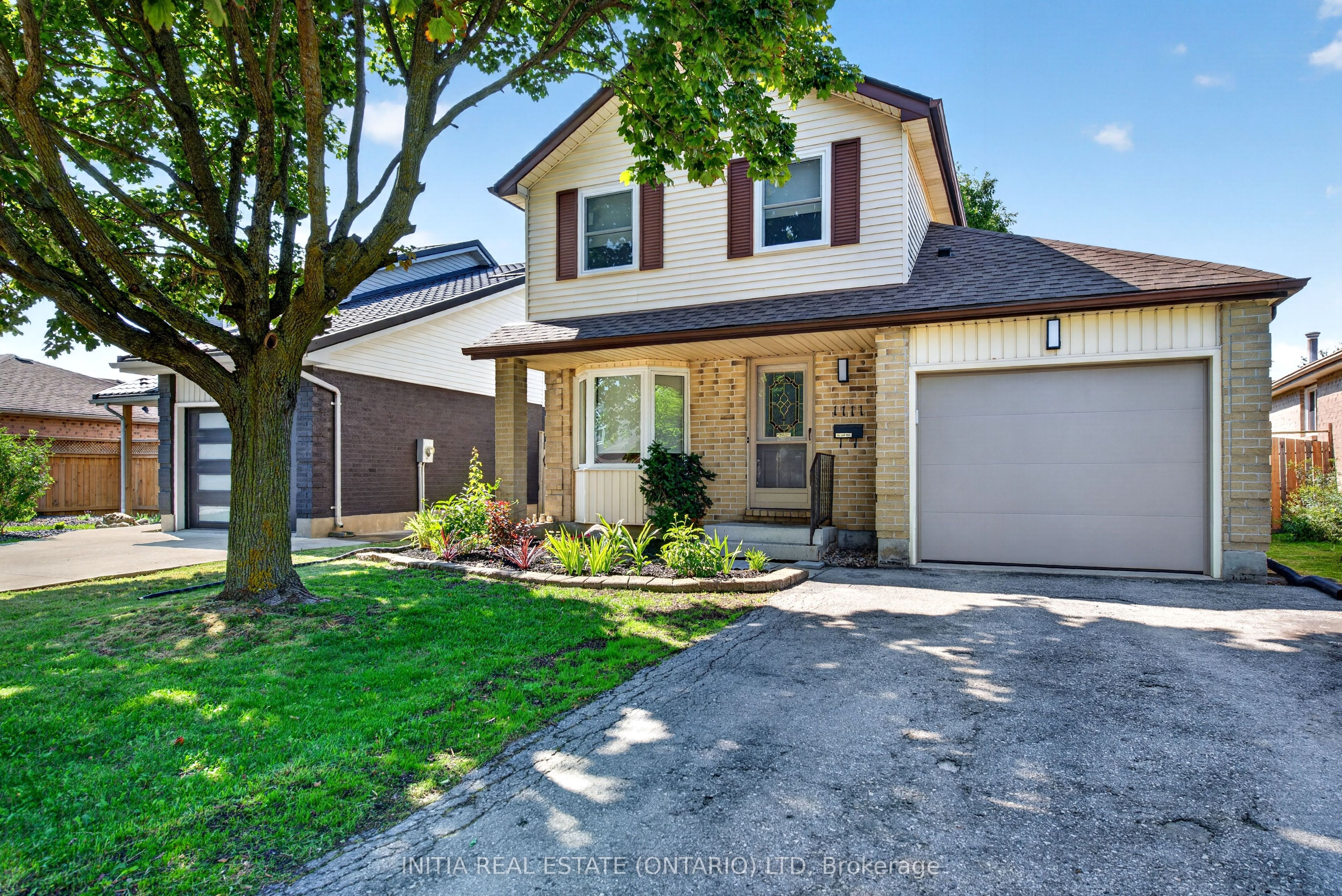 1111 Aldersbrook Road, London North, ON N6G 2X2 photo 2