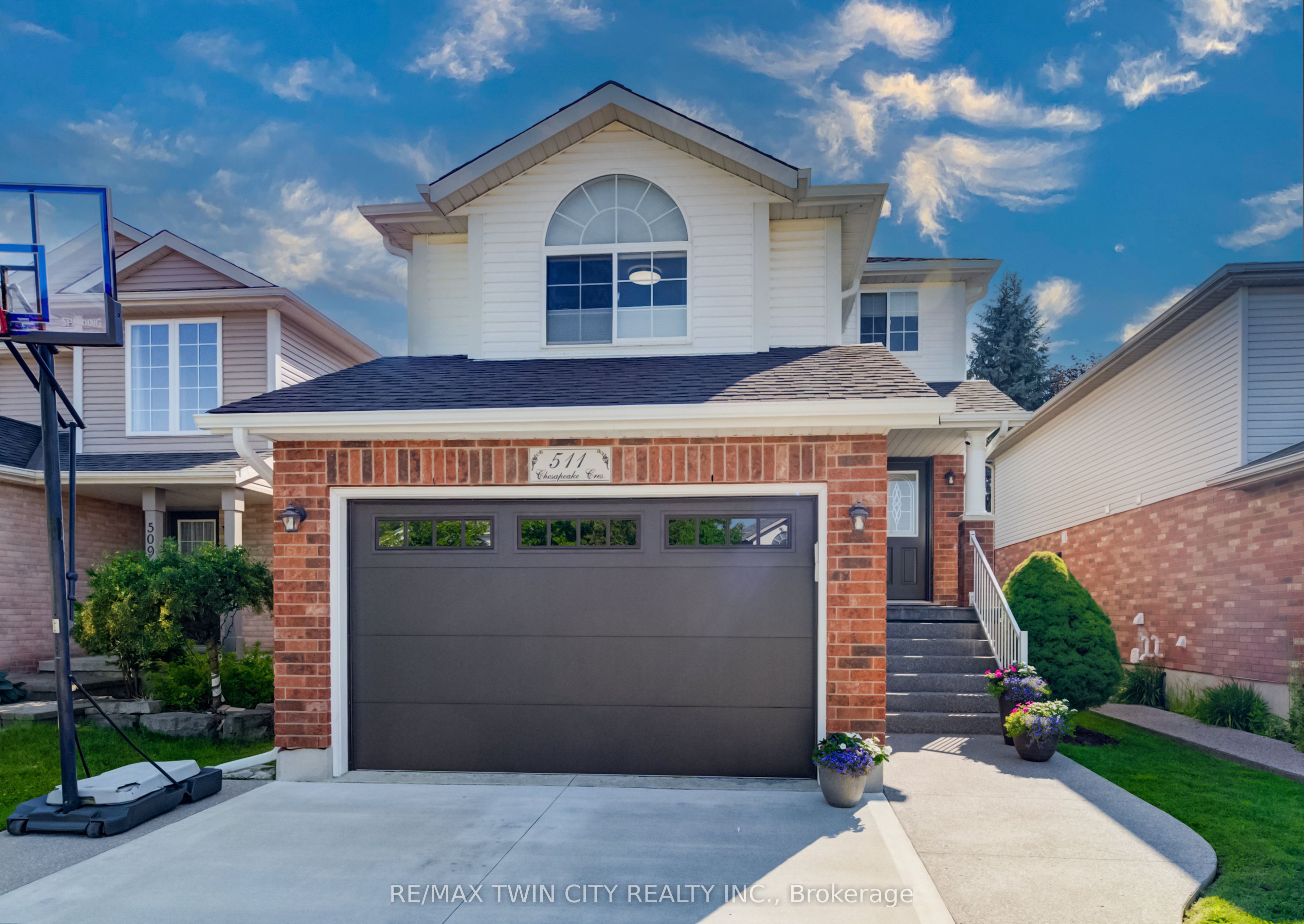 511 Chesapeake Crescent, Waterloo, ON N2K 4G1 photo 4