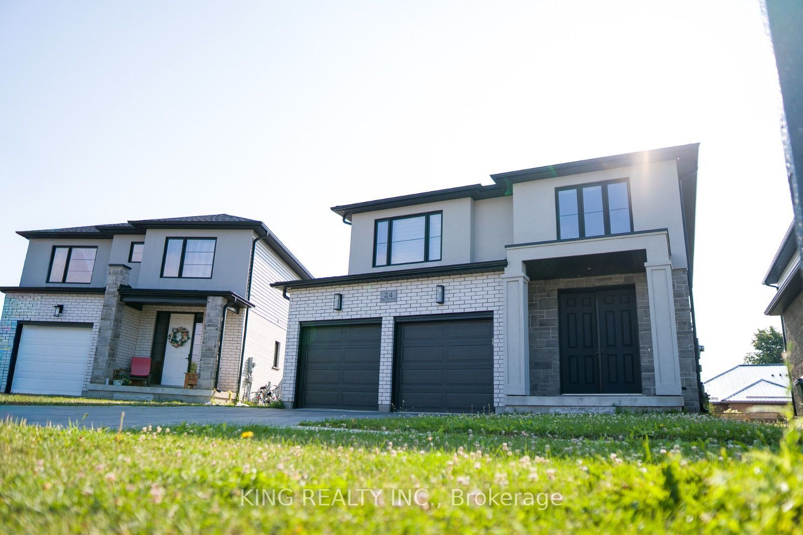 24 Welch Court, St. Thomas, ON N5R 0M1 photo 3