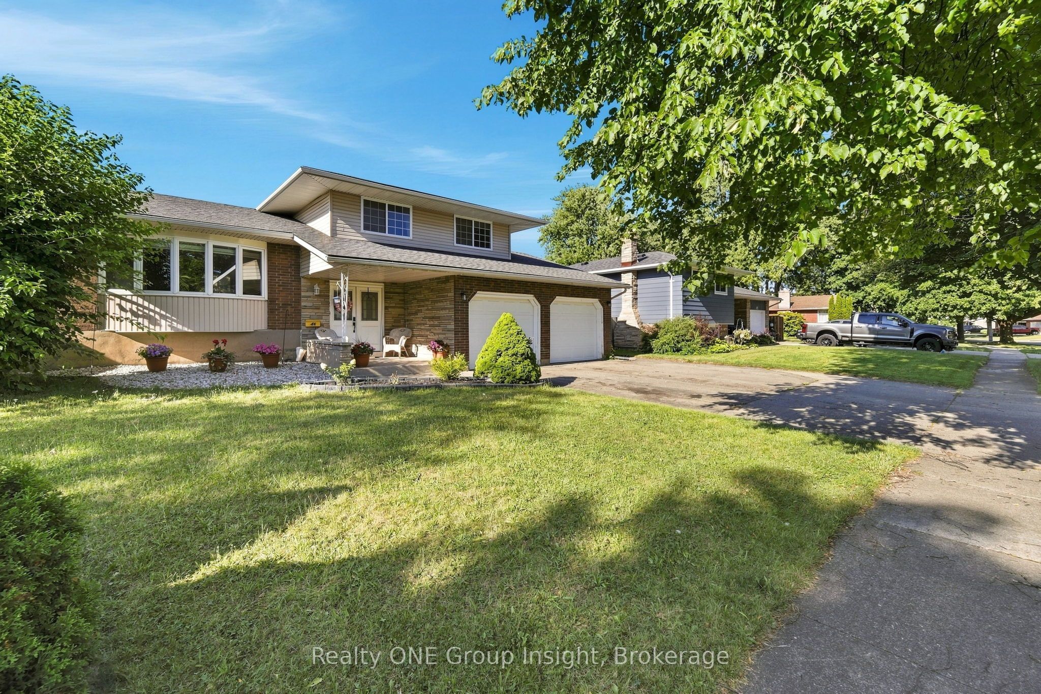 46 Mccoll Drive, Welland, ON L3C 3L7 photo 3