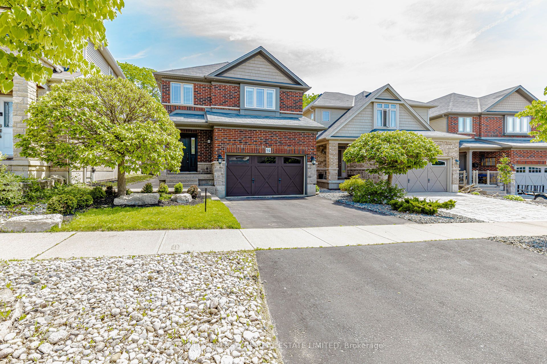 94 Forest Creek Drive, Kitchener, ON N2R 0B5 photo 2