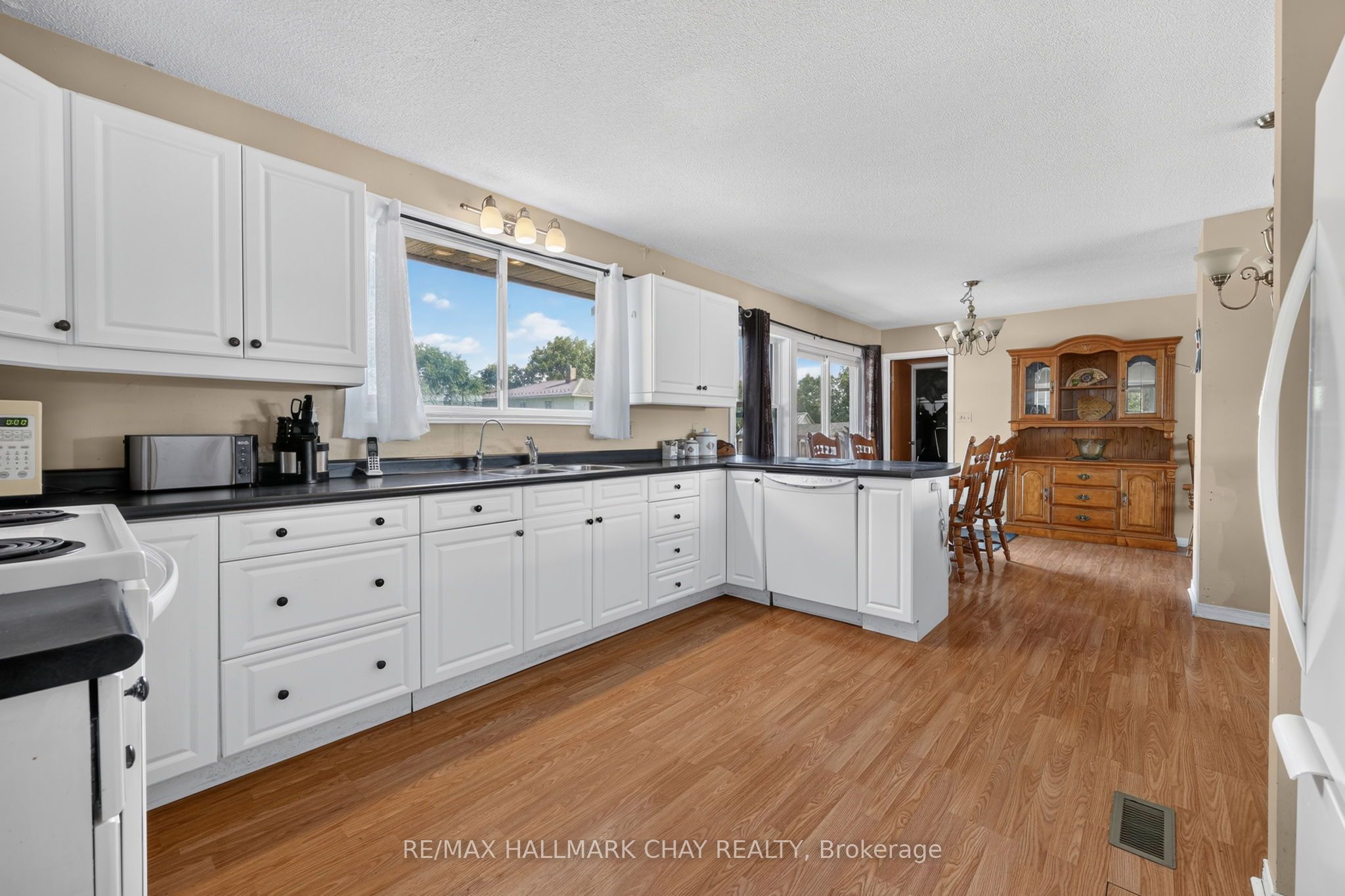 41 Albert Street, Kawartha Lakes, ON K0M 1K0 photo 5