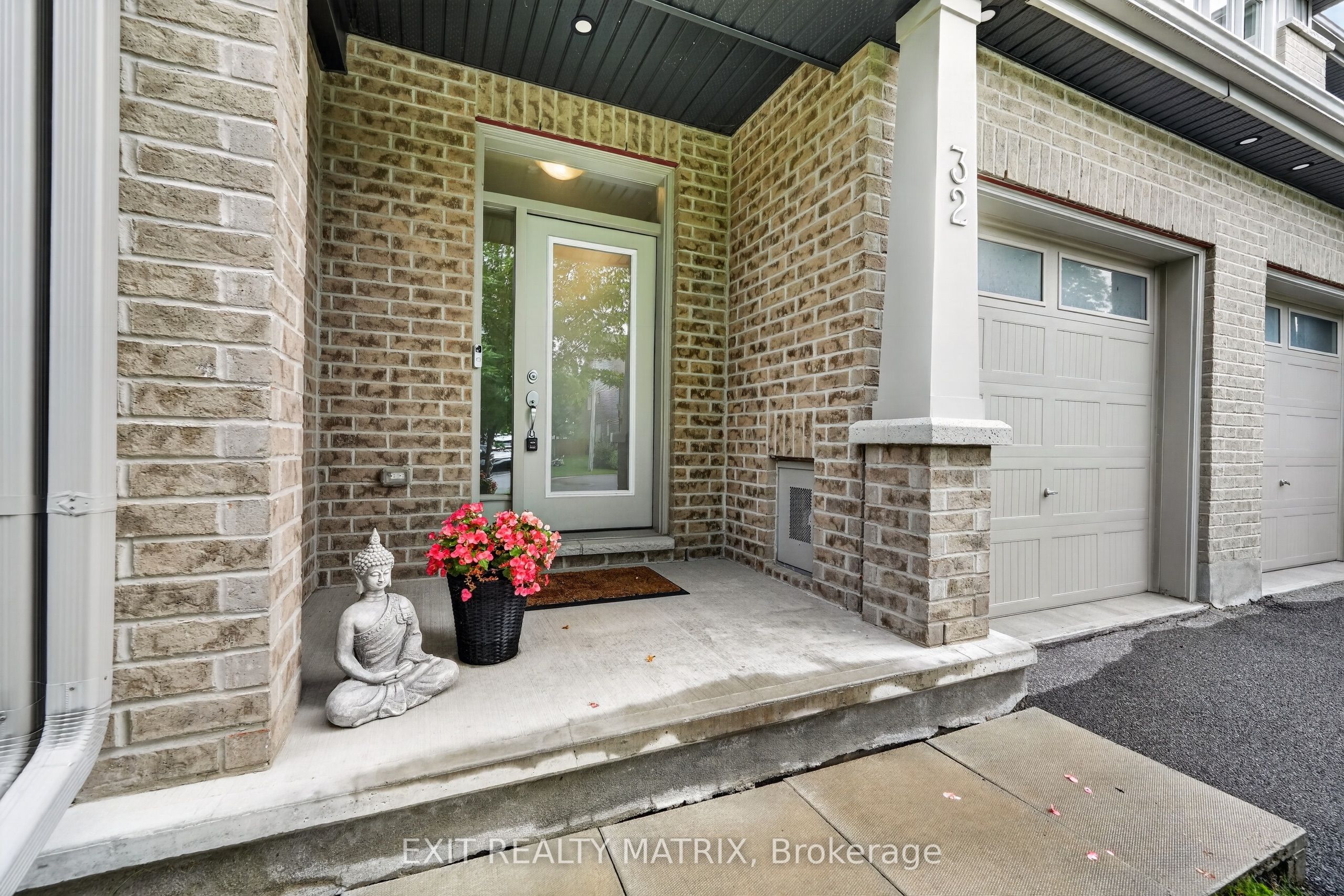 32 Duncanville Street, Russell, ON K4R 0E8 photo 3