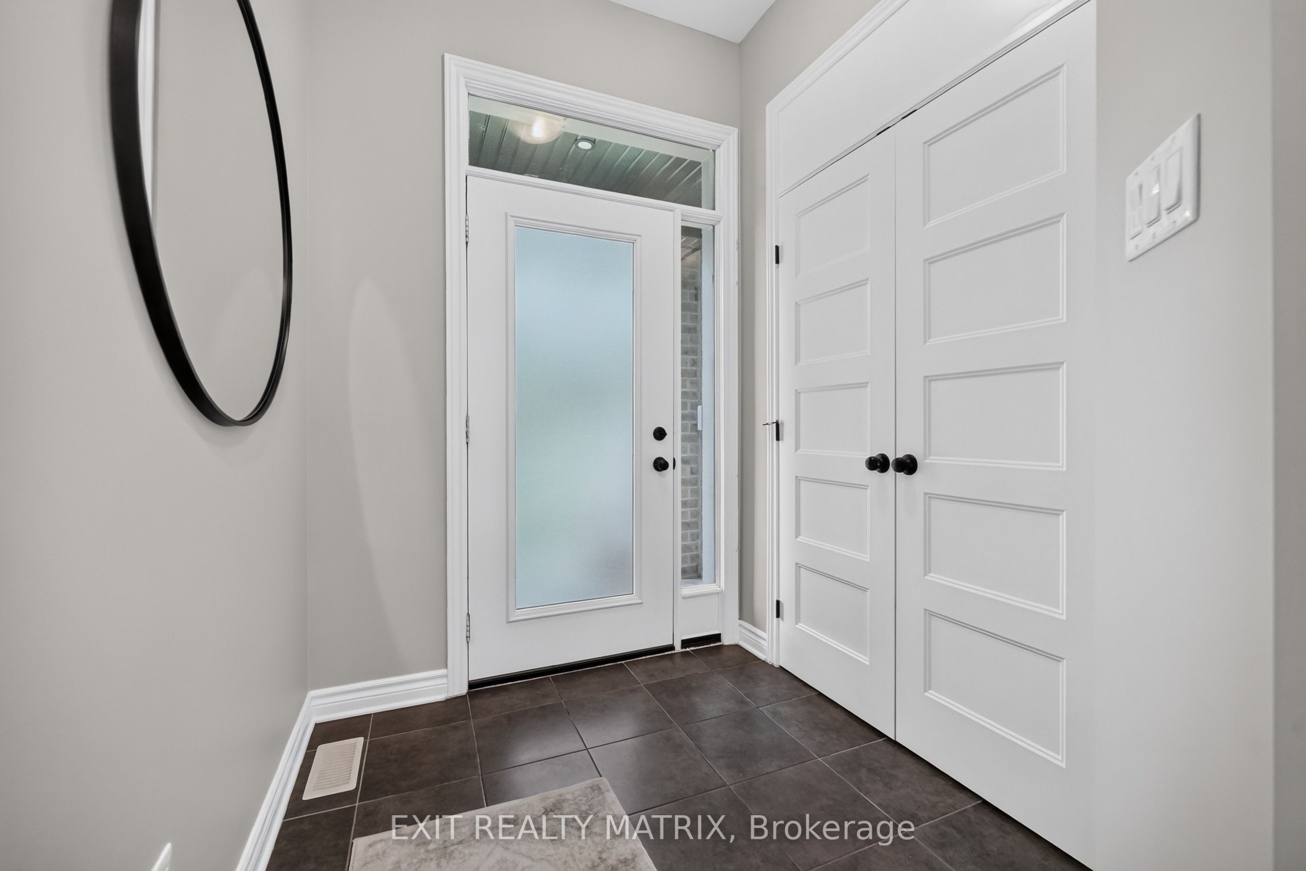 32 Duncanville Street, Russell, ON K4R 0E8 photo 5