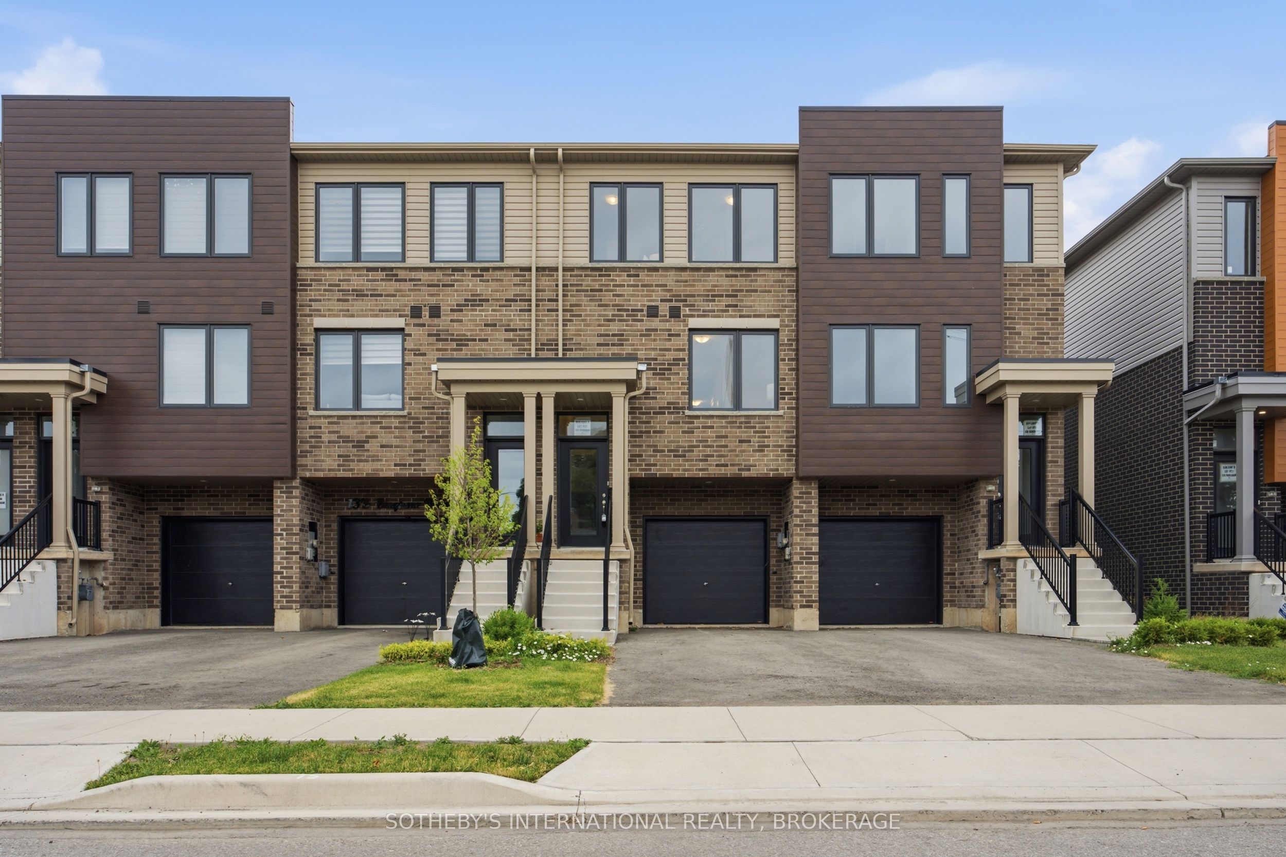 19A Bingham Road, Hamilton, ON L8H 0B5