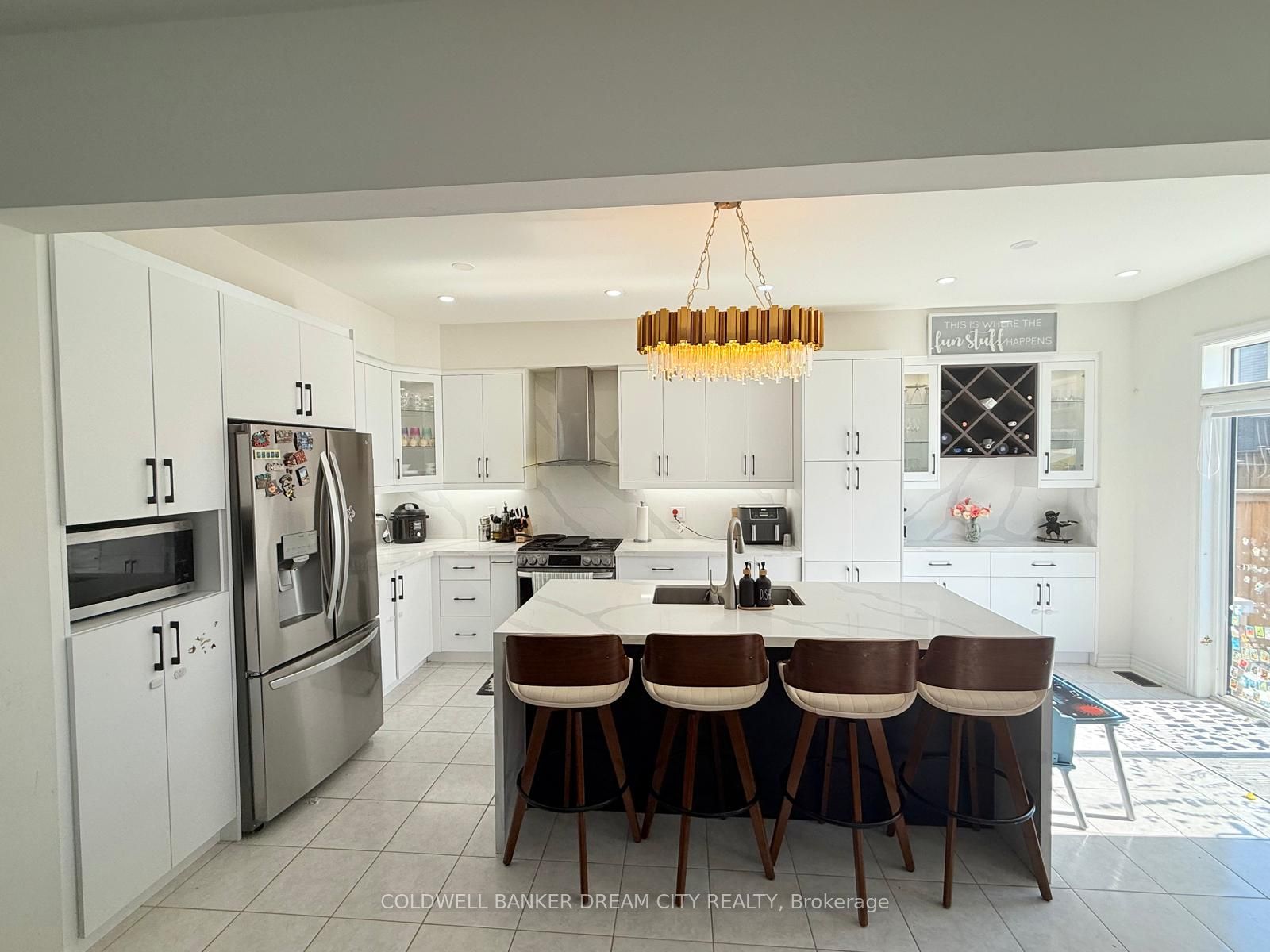 8 Moriarity Drive, Brant, ON N3L 0K4 photo 4