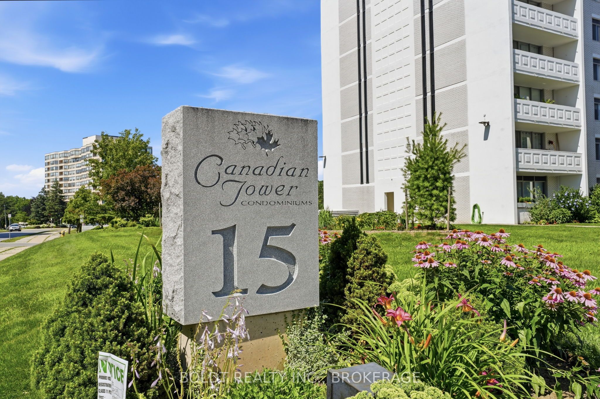 15 Towering Heights Boulevard 1206, St. Catharines, ON L2T 3G7 photo 2